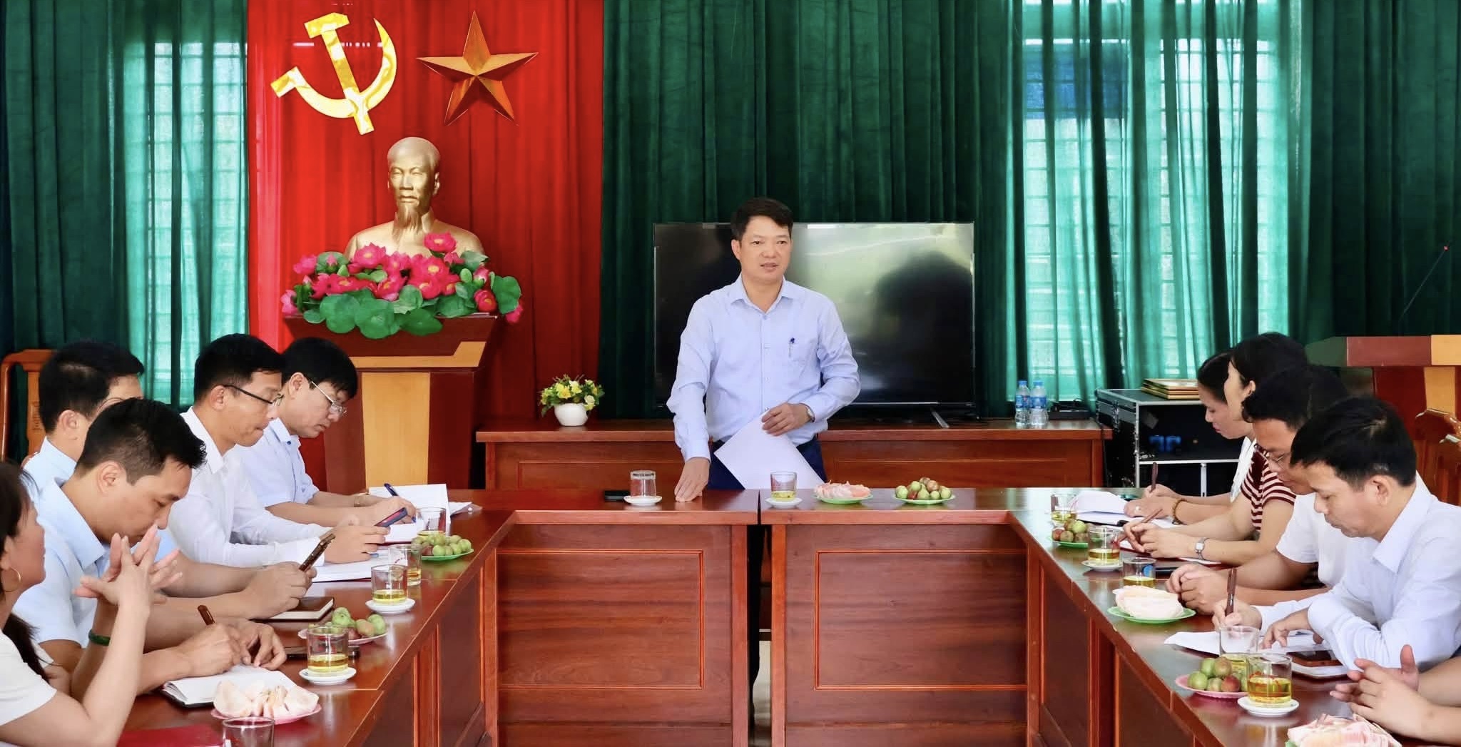 Xã Ba Vì rà soát từng điều kiện trường học, bảo đảm năm học mới vận hành an toàn, ổn định