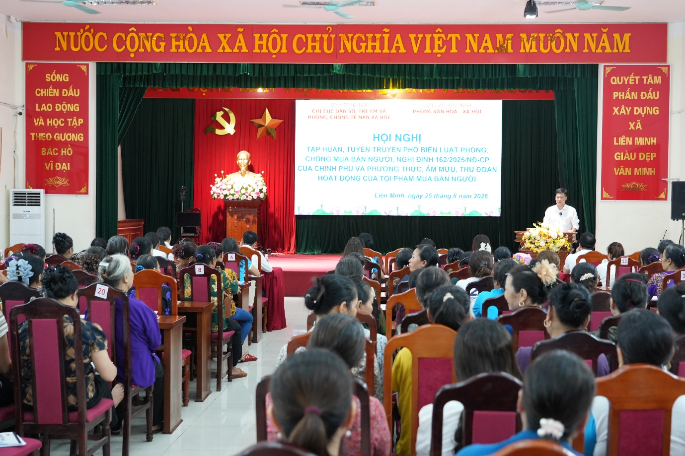 Xã Liên Minh trang bị kỹ năng ứng dụng AI, nâng cao hiệu quả công việc cho cán bộ