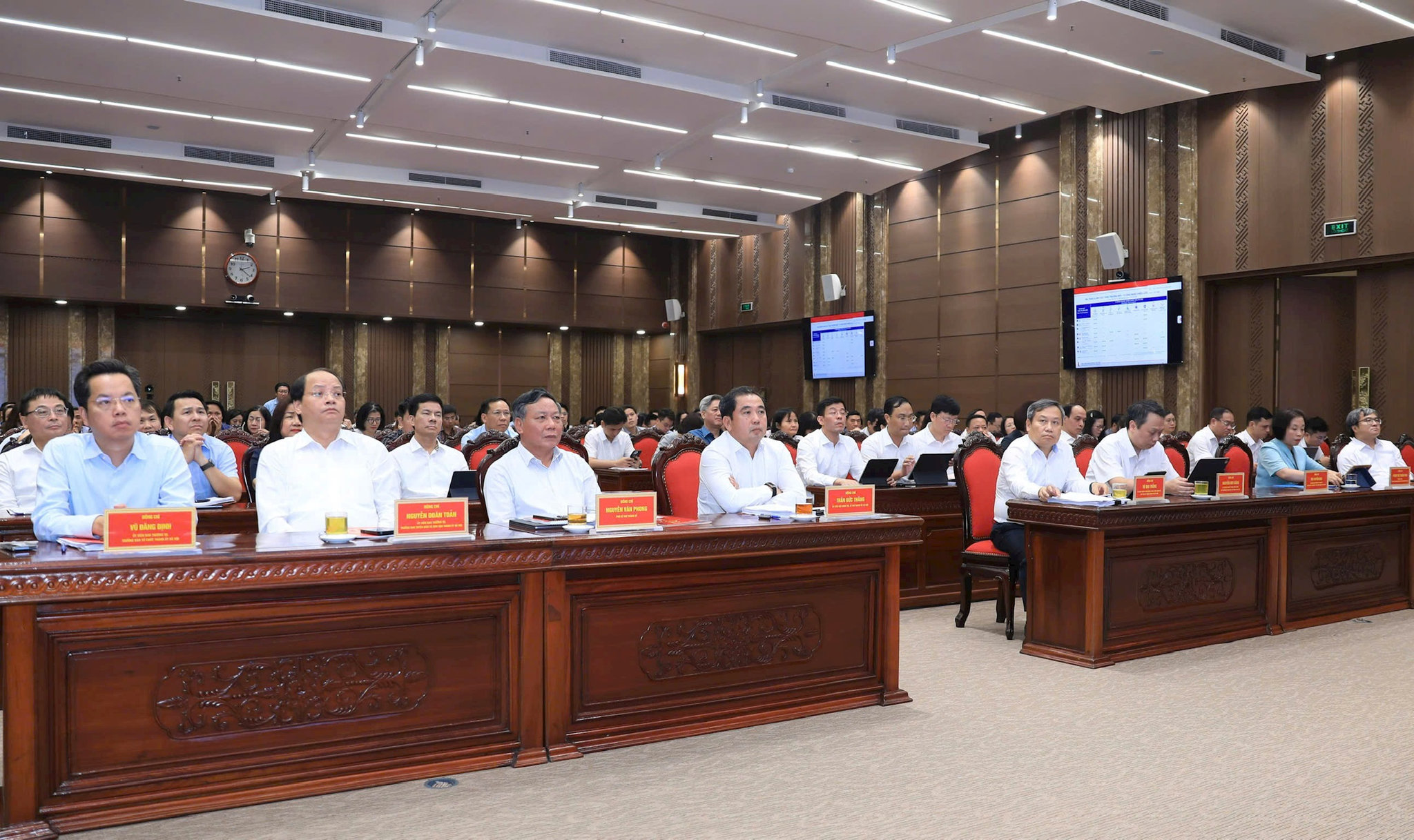 Hà Nội tập huấn cho 25.000 cán bộ, công chức về ứng dụng AI và kinh tế số