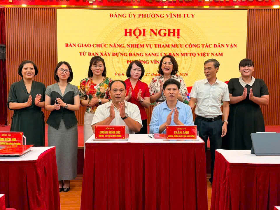 Phường Vĩnh Tuy chuyển giao công tác dân vận, tăng cường vai trò của MTTQ từ cơ sở