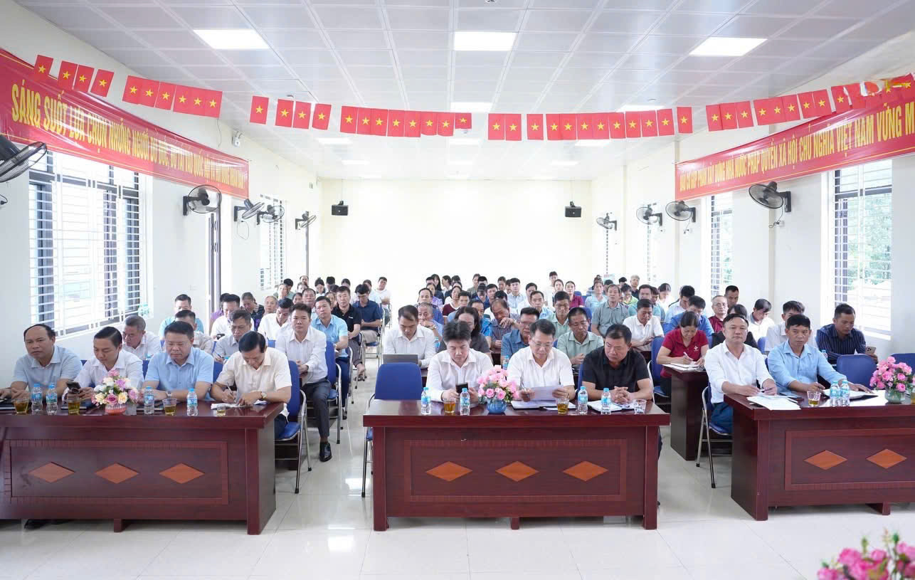 Xã Phú Cát đổi mới sinh hoạt chi bộ, đưa vấn đề từ cơ sở vào trọng tâm thảo luận
