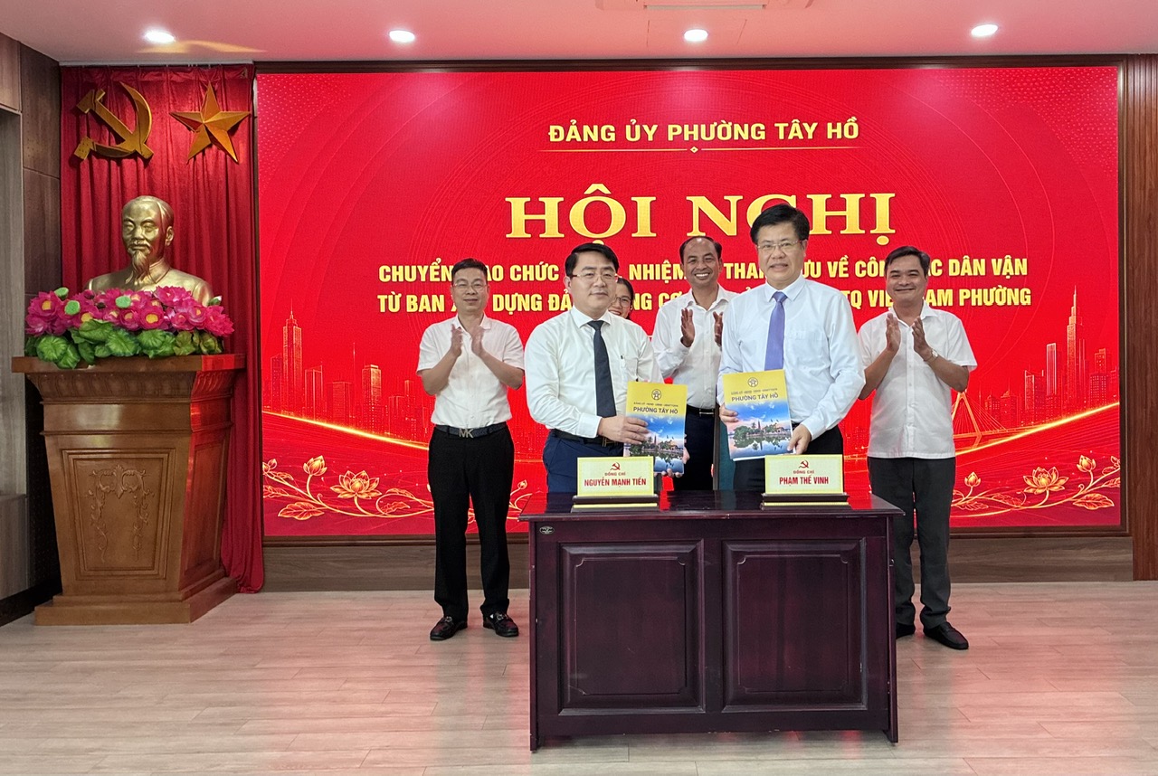 Phường Tây Hồ chuyển giao công tác dân vận, không để “trống địa bàn, trống nhiệm vụ”