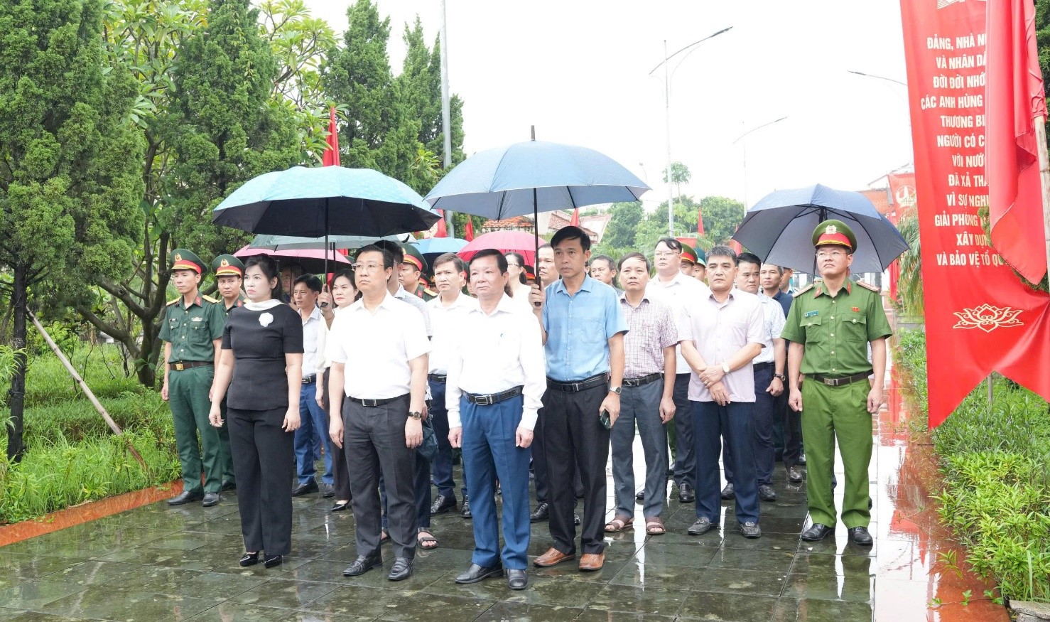 Xã Hoài Đức dâng hương tưởng niệm các Anh hùng liệt sĩ nhân dịp Quốc khánh 2-9