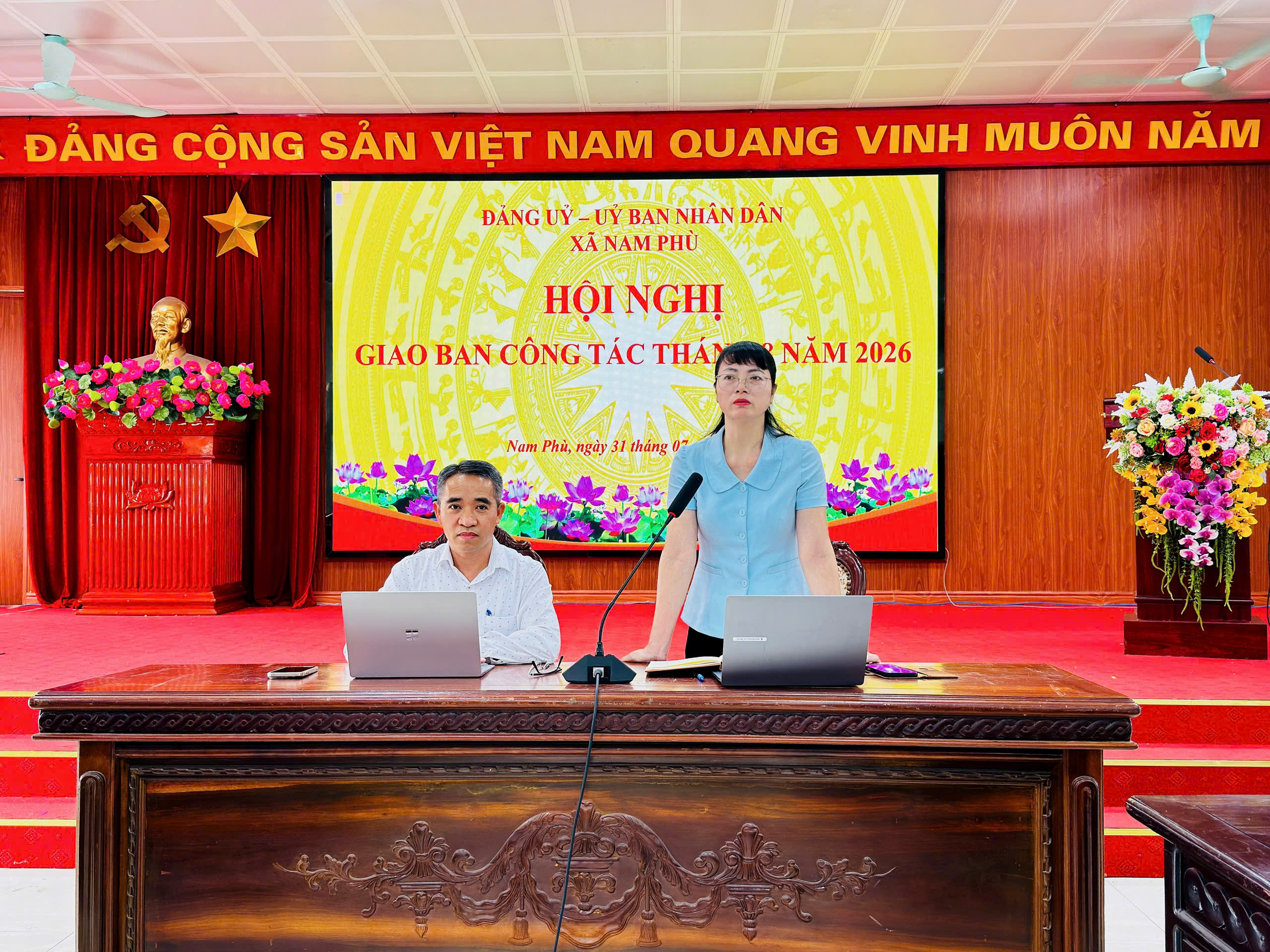 Xã Nam Phù tập trung tăng tốc các nhiệm vụ trọng tâm sau giao ban tháng 7-2026, quyết liệt thúc đẩy chuyển đổi số và giải phóng mặt bằng
