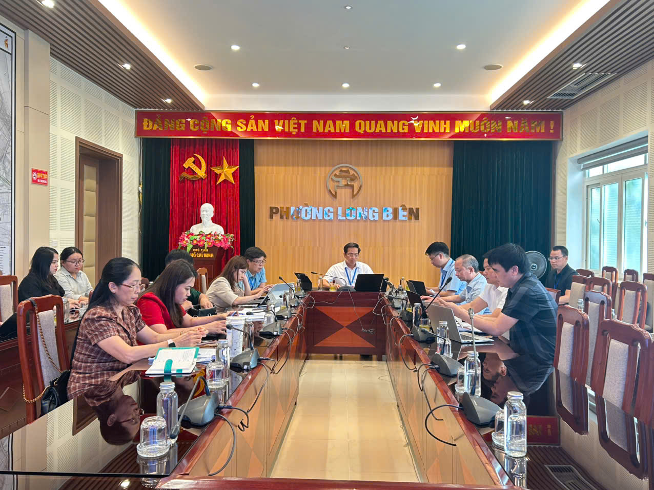 Phường Long Biên đẩy mạnh chuyển đổi số, thống nhất nhiều nhiệm vụ trọng tâm về an toàn thực phẩm, giáo dục và quy hoạch đô thị