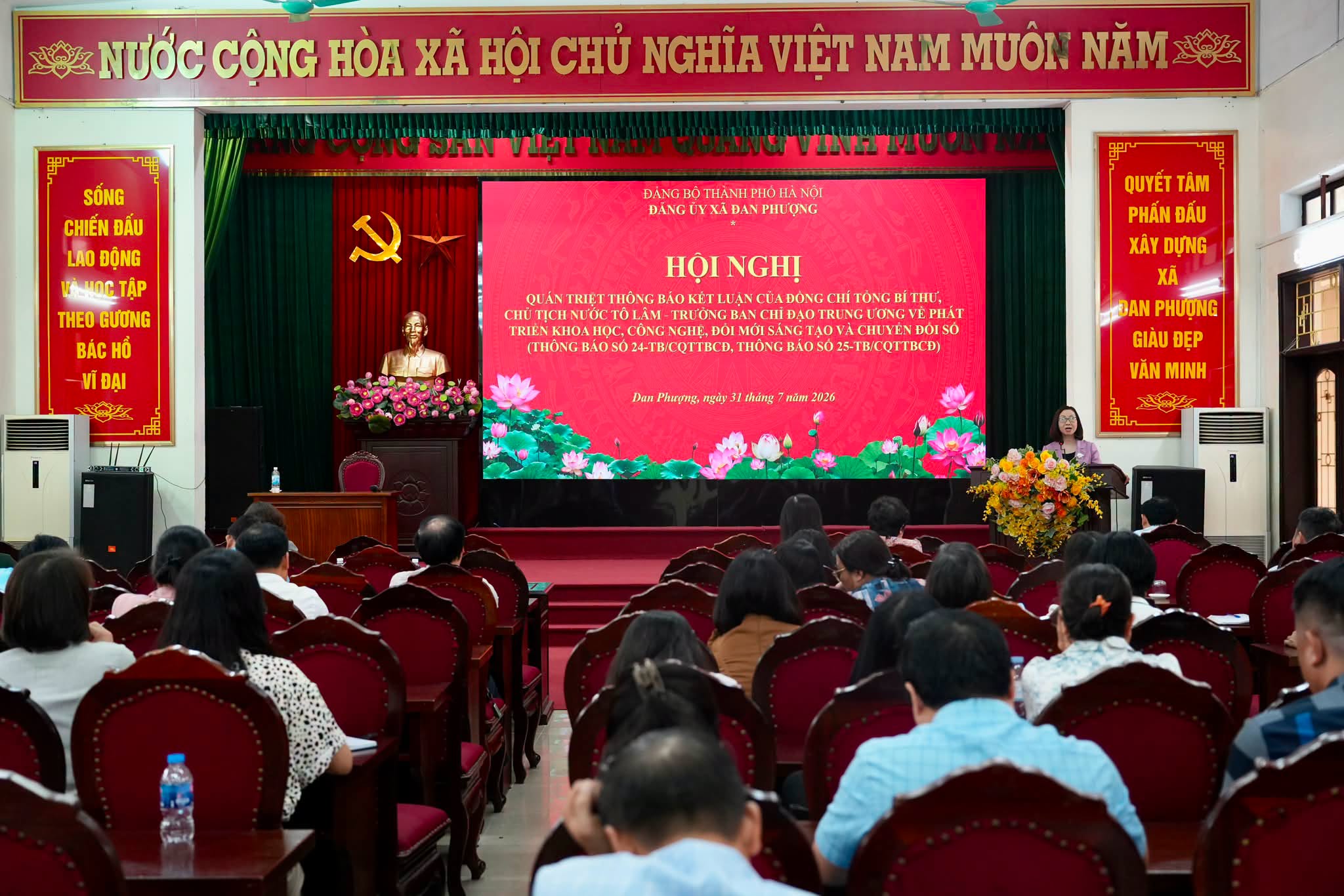 Đảng ủy xã Đan Phượng quán triệt các kết luận về phát triển khoa học, công nghệ, đổi mới sáng tạo và chuyển đổi số