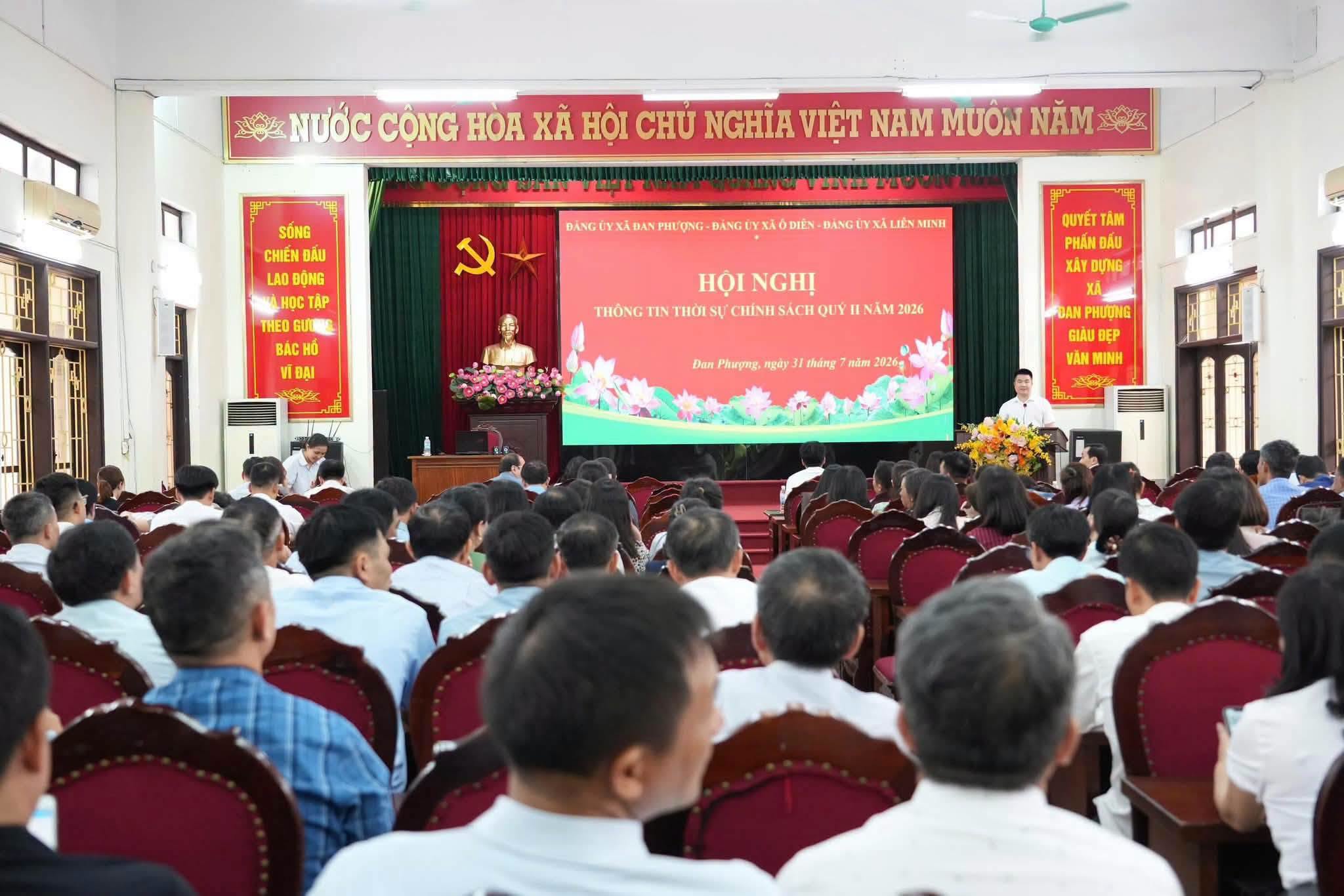 Các xã Đan Phượng, Ô Diên và Liên Minh tăng cường bồi dưỡng kiến thức về an ninh văn hóa, bảo vệ chủ quyền trên không gian mạng