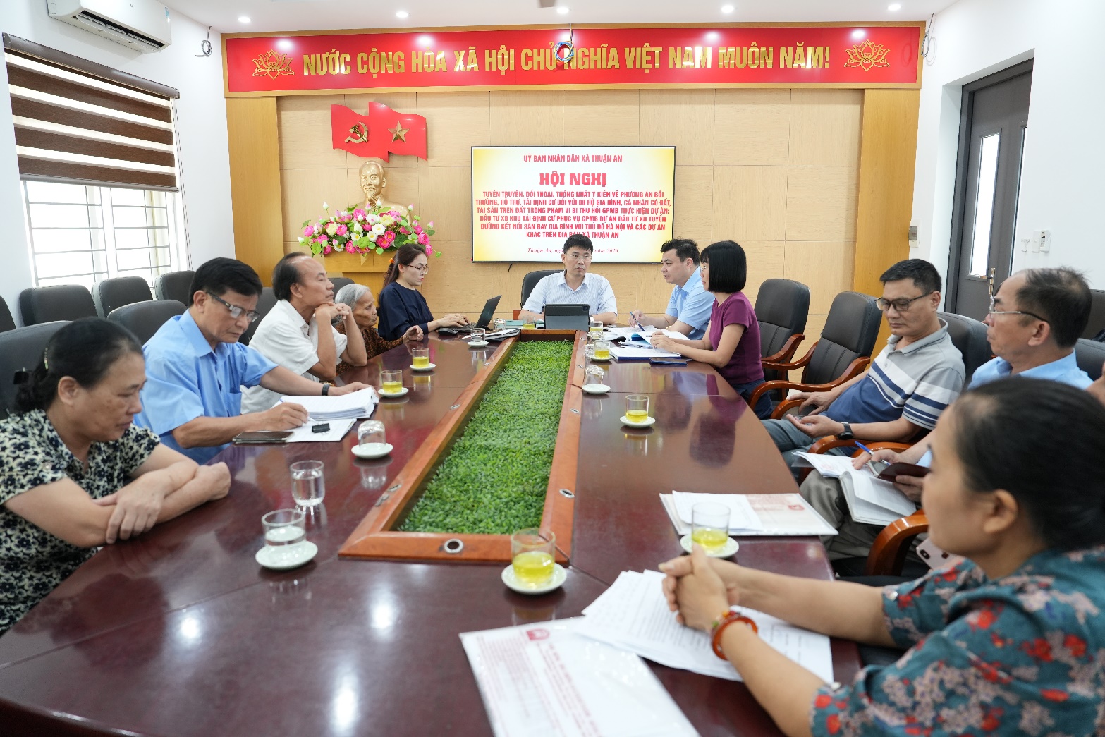 Xã Thuận An đối thoại với các hộ dân, tạo đồng thuận trong triển khai khu tái định cư phục vụ dự án kết nối sân bay Gia Bình với Thủ đô Hà Nội