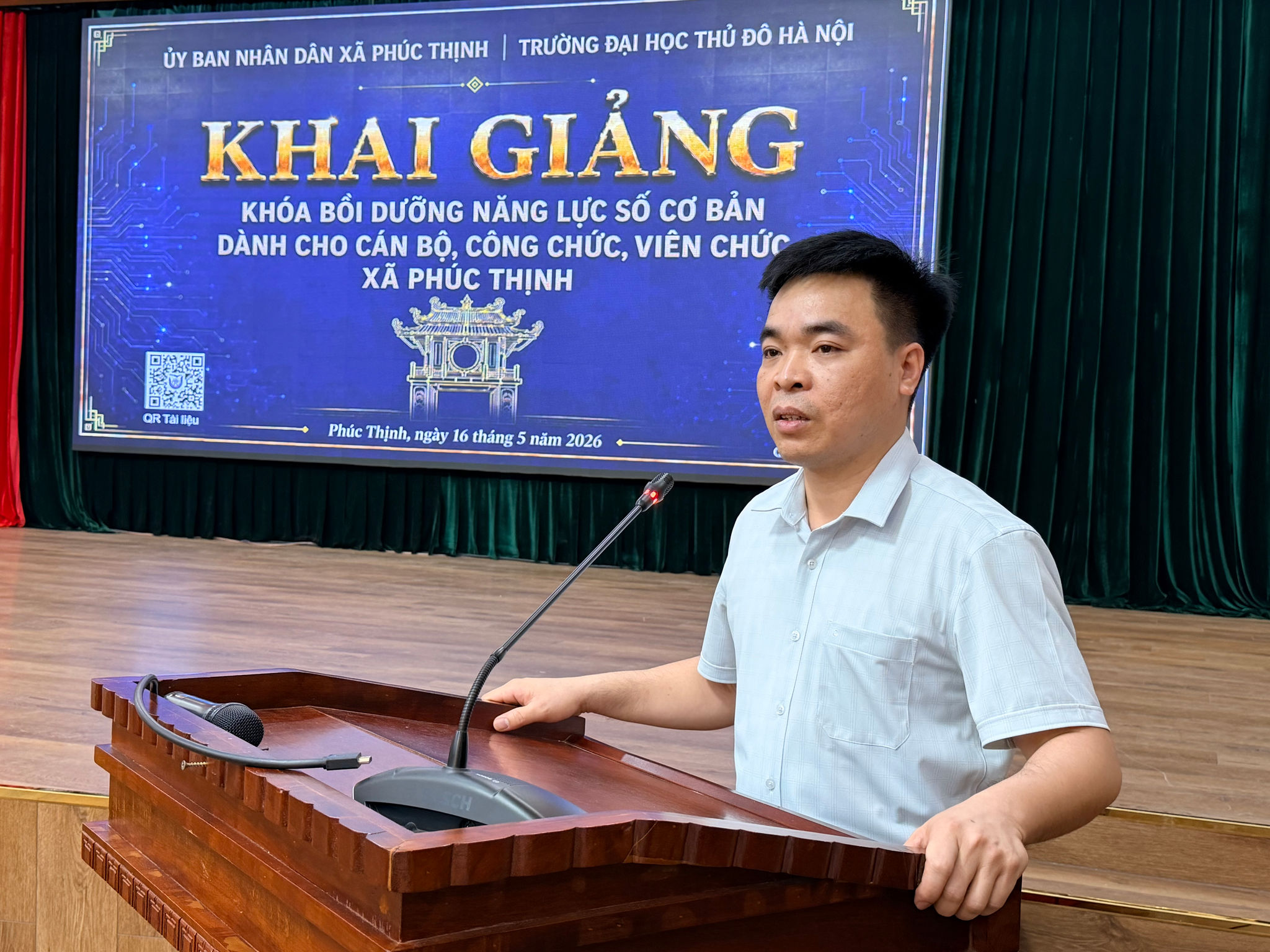 Xã Phúc Thịnh tăng tốc nâng cao năng lực số, trang bị kỹ năng AI cho đội ngũ cán bộ, công chức