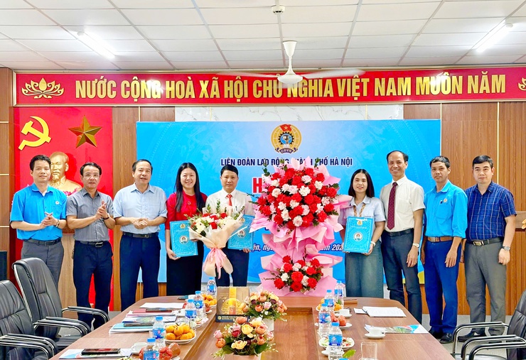 Phường Tùng Thiện: Thành lập Công đoàn cơ sở Trường Trung cấp Y dược và Công nghệ Hà Nội