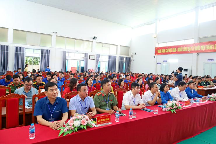 Phường Tùng Thiện khẳng định khát vọng cống hiến của tuổi trẻ tại Đại hội Hội Liên hiệp Thanh niên Việt Nam lần thứ I