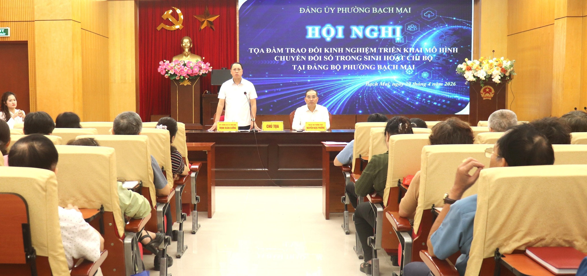 Phường Bạch Mai nhân rộng mô hình “Chi bộ số”, thúc đẩy chuyển đổi số đi vào chiều sâu trong công tác xây dựng Đảng