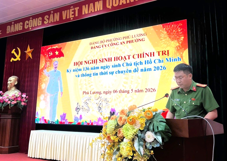 Đảng ủy Công an phường Phú Lương tăng cường bồi dưỡng bản lĩnh chính trị, quán triệt Nghị quyết Đại hội XIV của Đảng