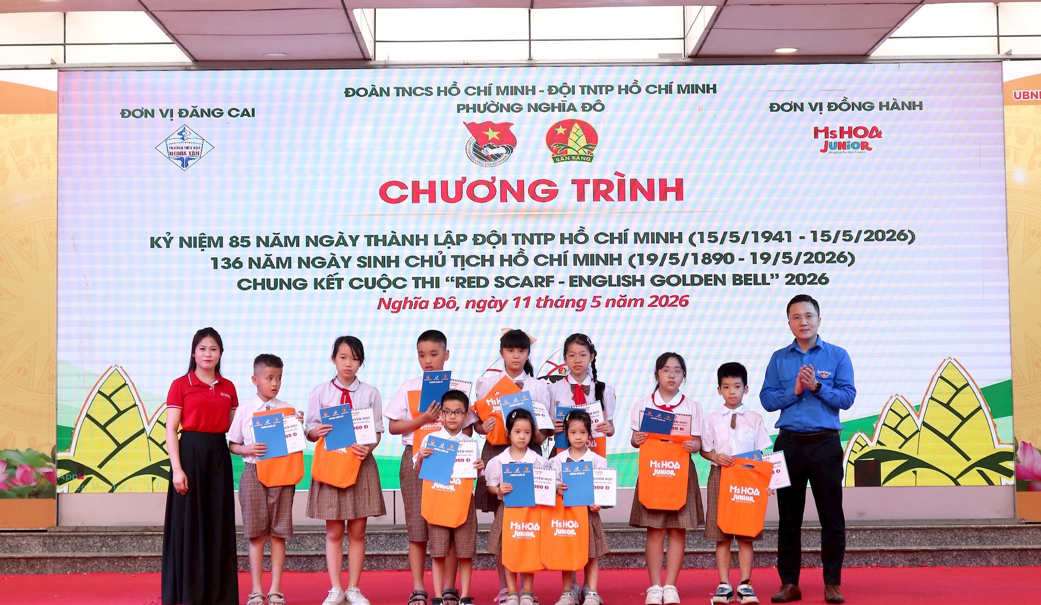 Phường Nghĩa Đô lan tỏa tinh thần hiếu học qua chuỗi hoạt động kỷ niệm 85 năm thành lập Đội và sân chơi tiếng Anh dành cho thiếu nhi