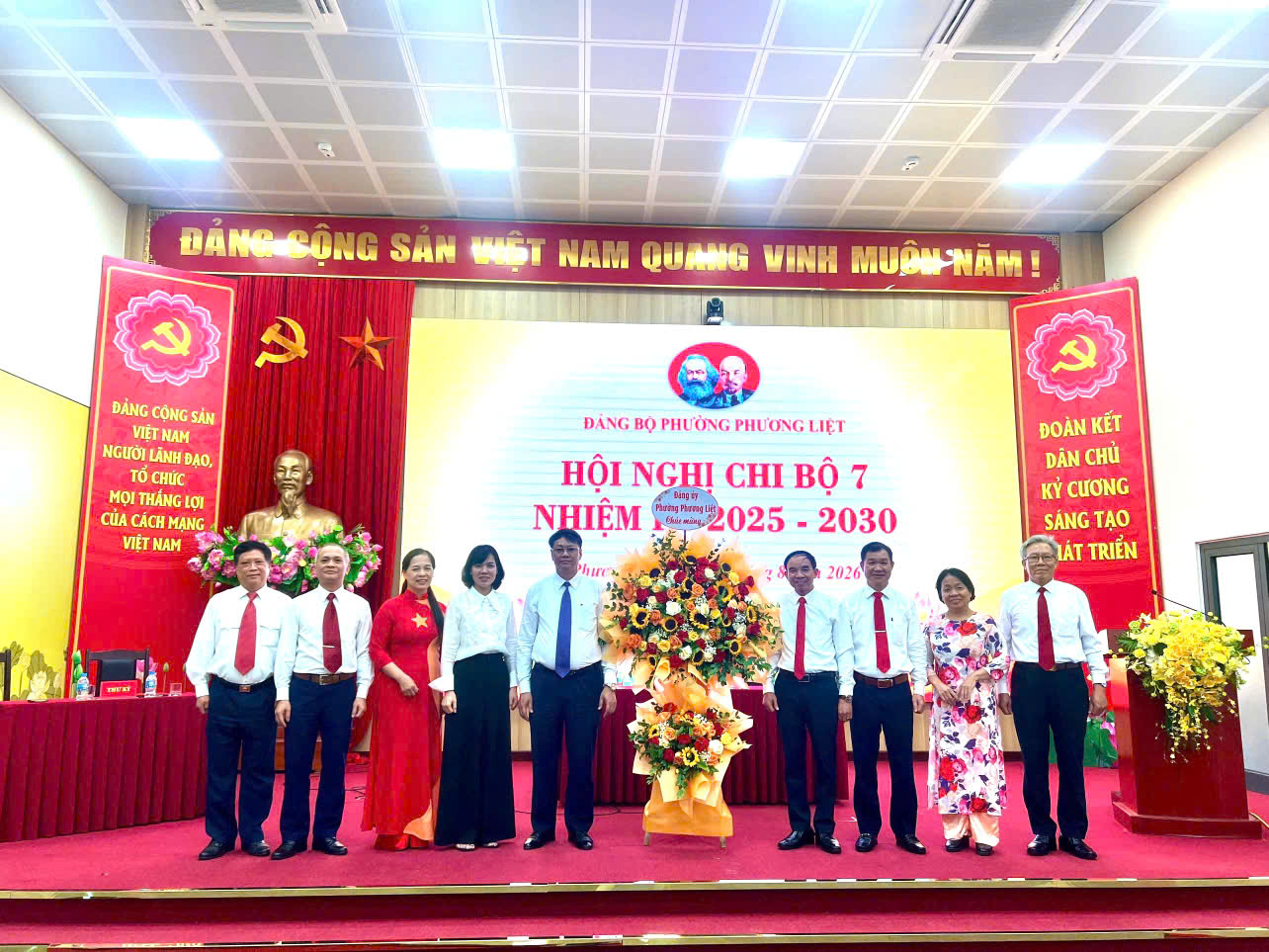 Phường Phương Liệt đồng bộ tổ chức hội nghị chi bộ, tạo nền tảng nâng cao chất lượng lãnh đạo ở địa bàn dân cư