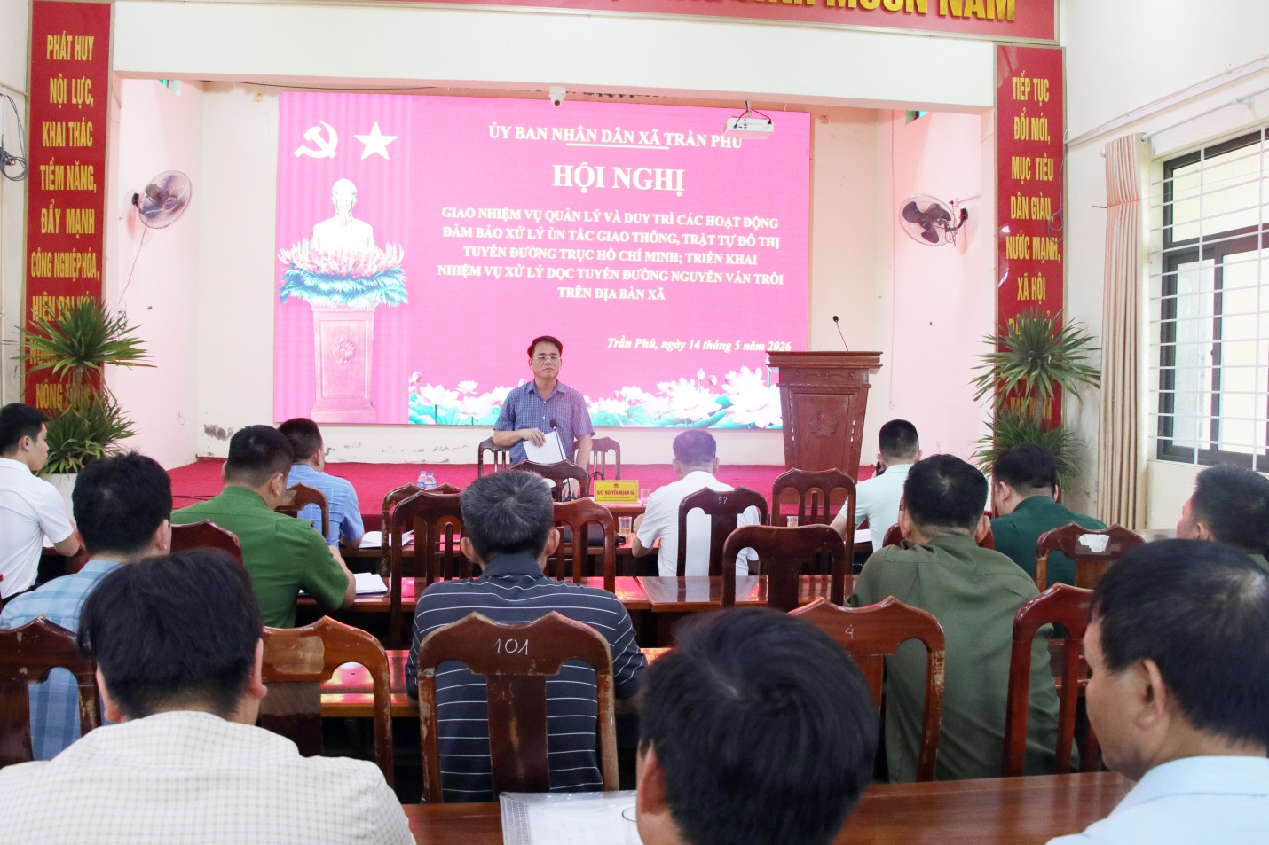 Xã Trần Phú quyết liệt xử lý các điểm nghẽn về trật tự đô thị và giao thông