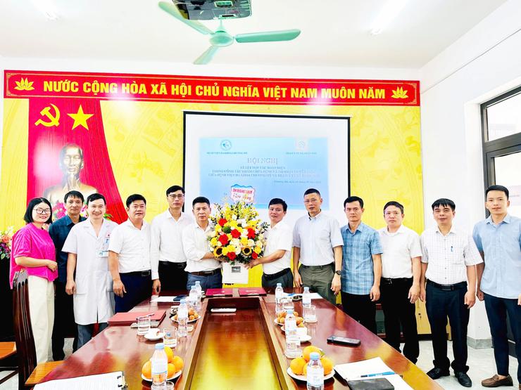 Xã Trần Phú tăng cường liên kết chuyên môn y tế, ký kết hợp tác toàn diện với Bệnh viện Đa khoa Chương Mỹ