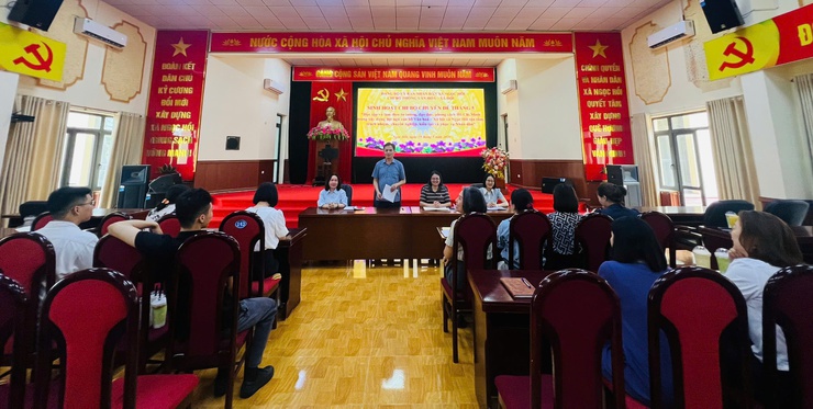 Xã Ngọc Hồi: Chi bộ Phòng Văn hóa – Xã hội gắn học tập và làm theo Bác với thực hiện Nghị quyết số 02-NQ/TW