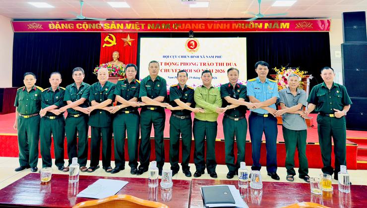 Xã Nam Phù: Hội Cựu chiến binh phát huy vai trò tiên phong trong chuyển đổi số và tuyên truyền nghị quyết của Đảng