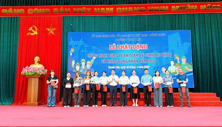 Phường Thanh Liệt phát động Tháng Công nhân và Tháng hành động về an toàn, vệ sinh lao động năm 2026