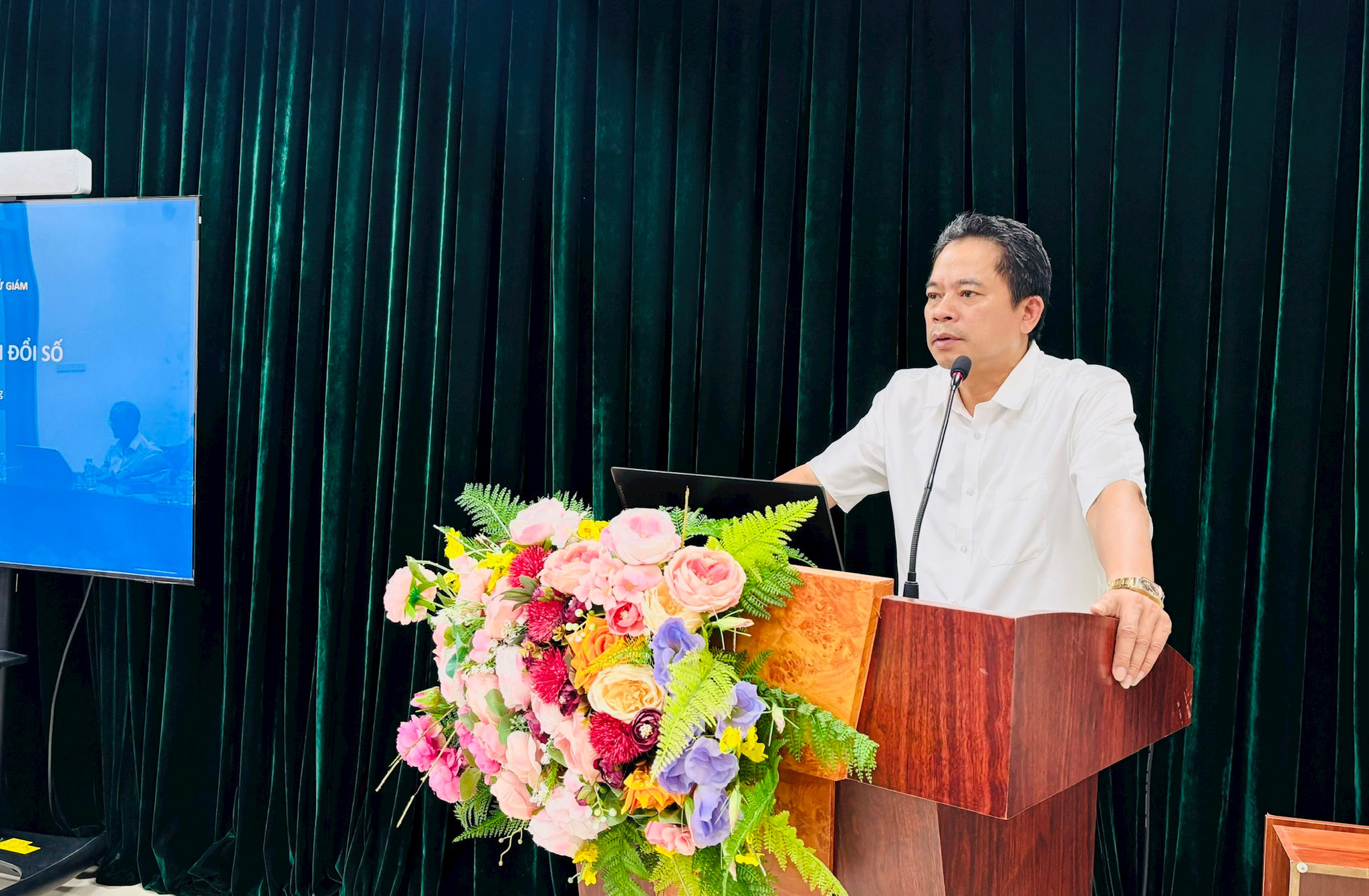Phường Văn Miếu - Quốc Tử Giám triển khai Chiến dịch 100 ngày tháo gỡ các điểm nghẽn về chuyển đổi số