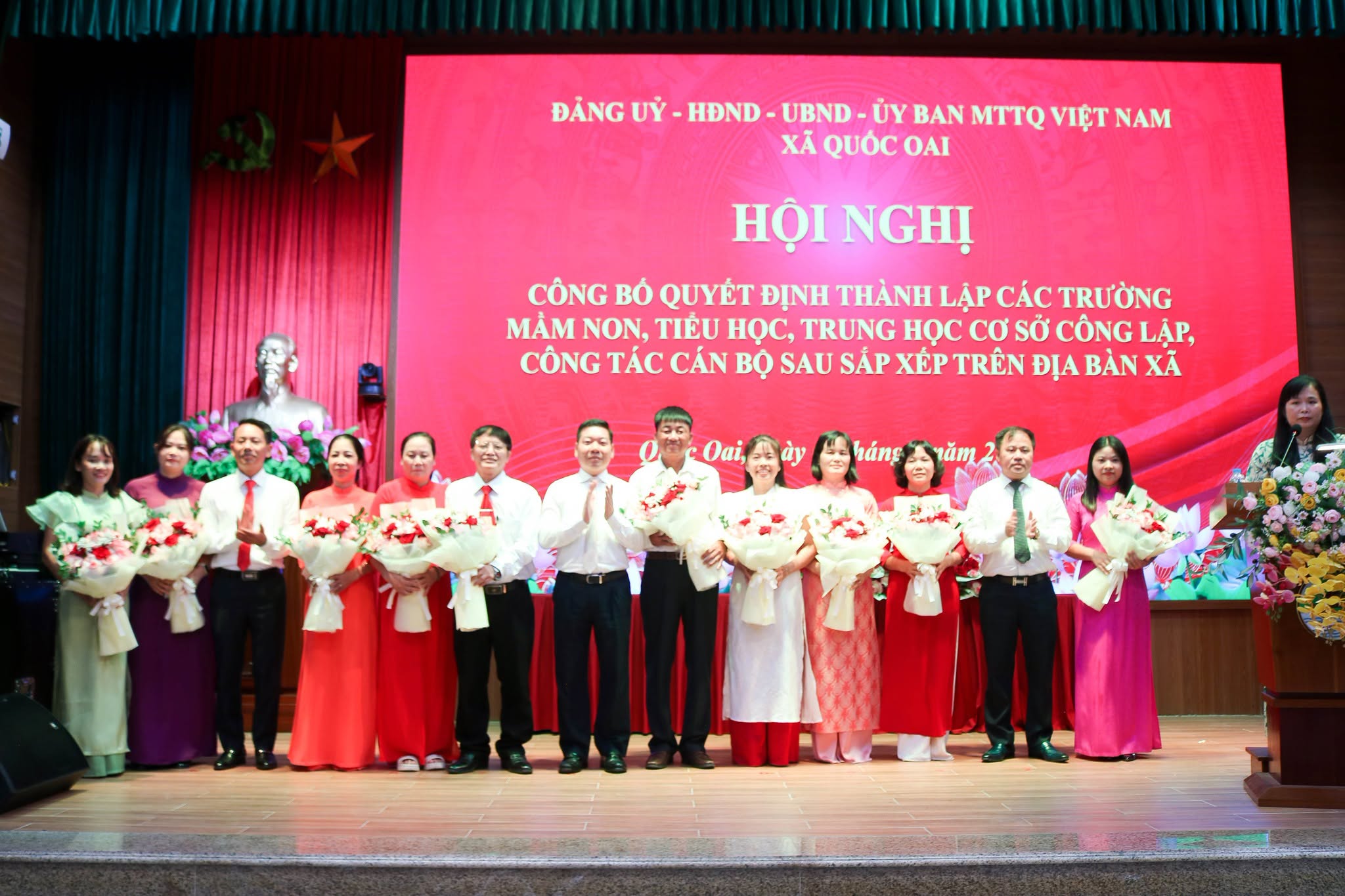 Xã Quốc Oai kiện toàn hệ thống giáo dục sau sắp xếp, thành lập 08 trường học đa cơ sở và 08 Đảng bộ trường học