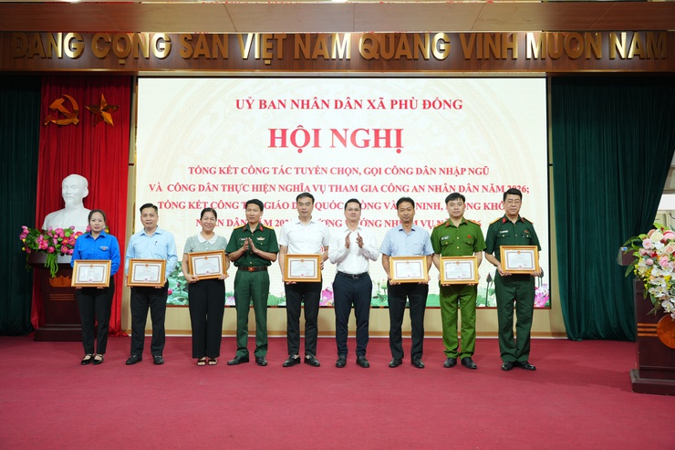 Xã Phù Đổng hoàn thành chỉ tiêu tuyển quân, chủ động chuẩn bị nguồn cho năm 2027