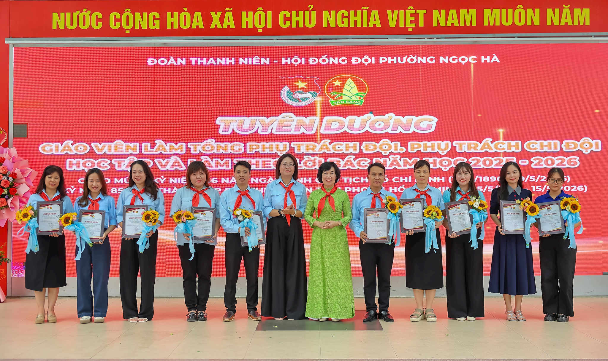 Phường Ngọc Hà tiếp lửa truyền thống Đội, trang bị hành trang hội nhập cho thiếu nhi