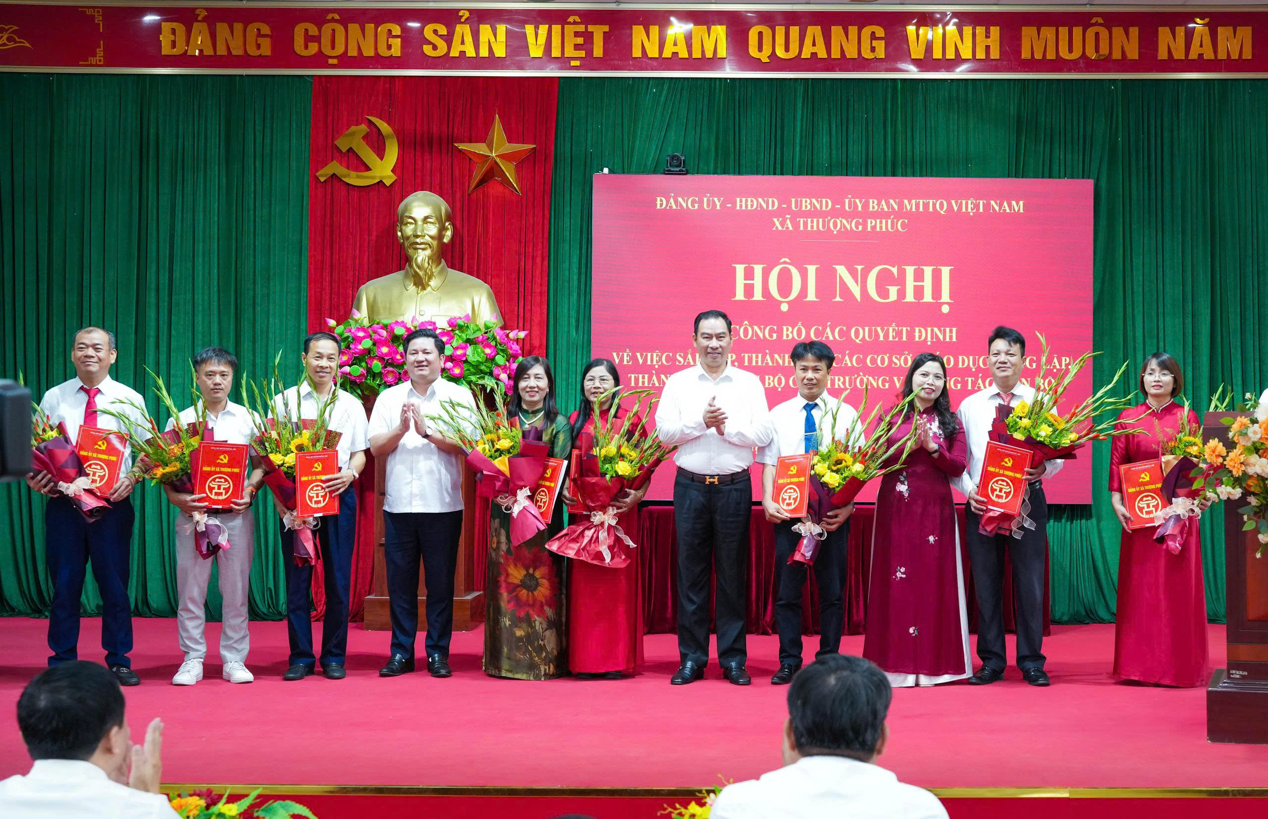 Xã Thượng Phúc kiện toàn hệ thống trường học công lập, thành lập 6 Đảng bộ nhà trường sau sắp xếp