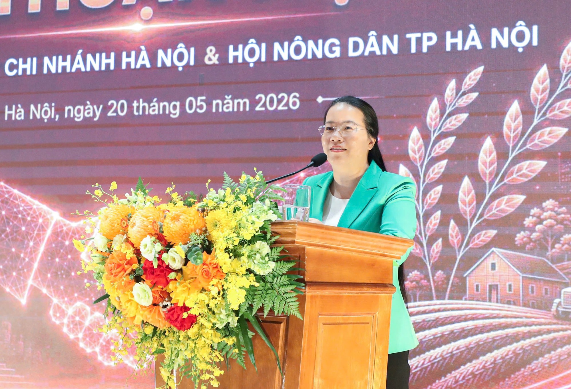 Hà Nội số hóa dòng vốn hỗ trợ nông dân, mở rộng tiếp cận dịch vụ ngân hàng hiện đại