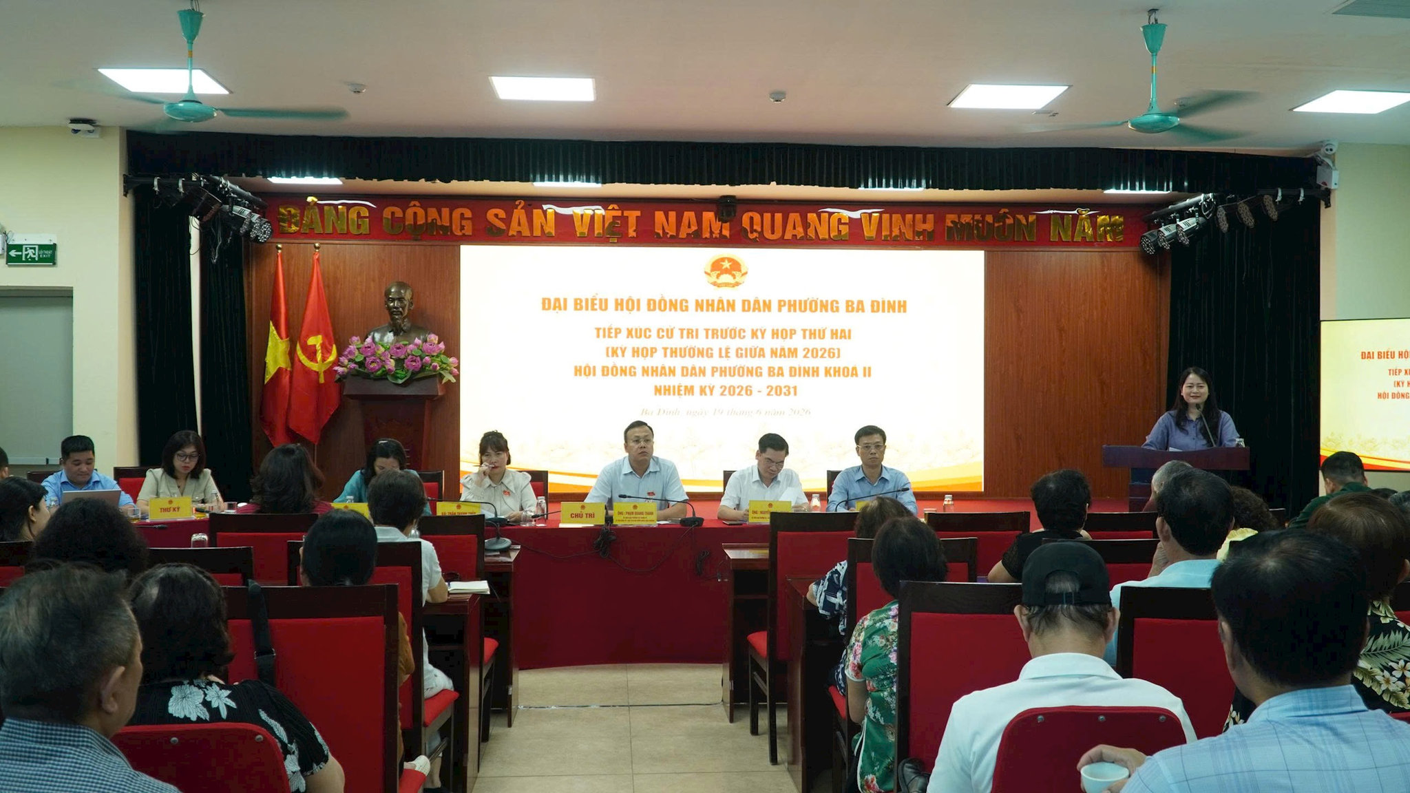HĐND phường Ba Đình lắng nghe cử tri, yêu cầu xử lý dứt điểm các vấn đề dân sinh bức xúc