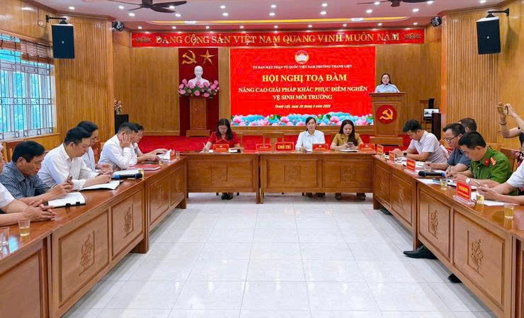 Phường Thanh Liệt huy động sức dân tháo gỡ “điểm nghẽn” vệ sinh môi trường, kiến tạo không gian sống xanh - sạch - đẹp