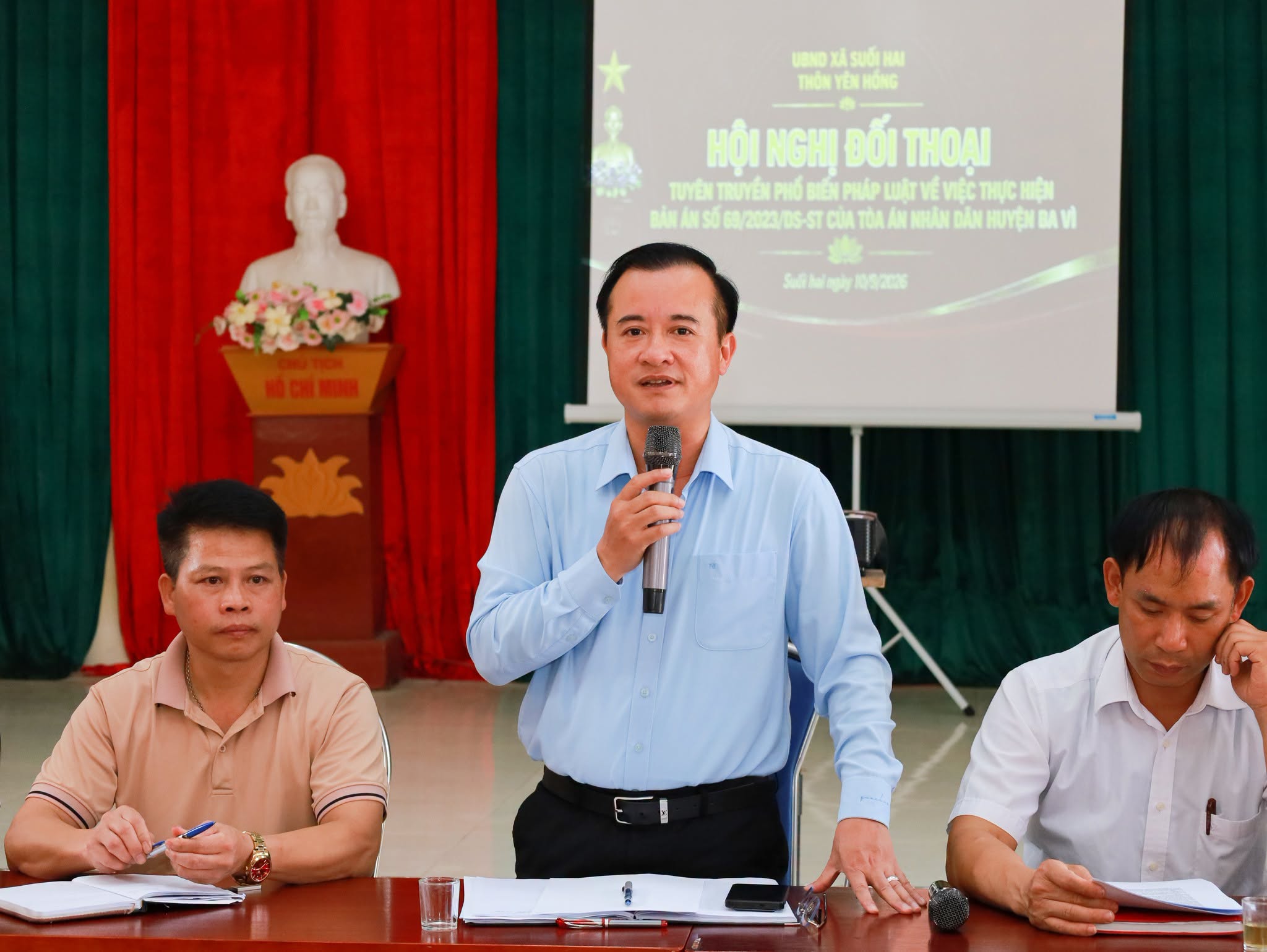 Xã Suối Hai đối thoại, làm rõ kiến nghị của người dân về đất đai tại thôn Yên Hồng