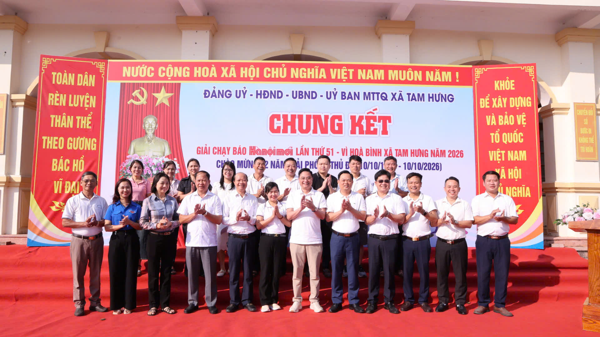 Xã Tam Hưng hơn 200 vận động viên tranh tài tại Giải chạy Báo Hànộimới - Vì hòa bình