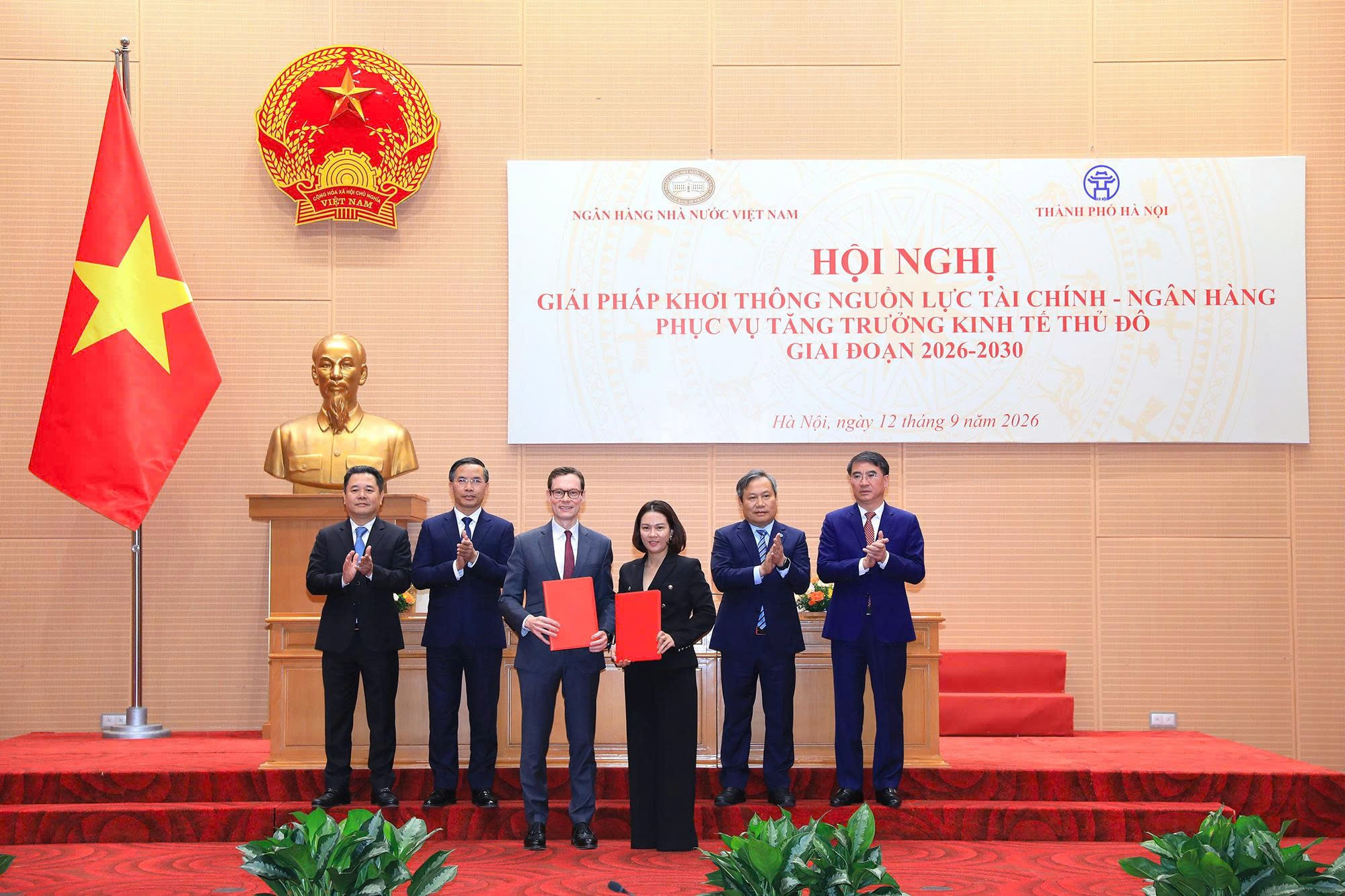 Khơi thông nguồn lực tài chính - ngân hàng phục vụ tăng trưởng kinh tế Thủ đô