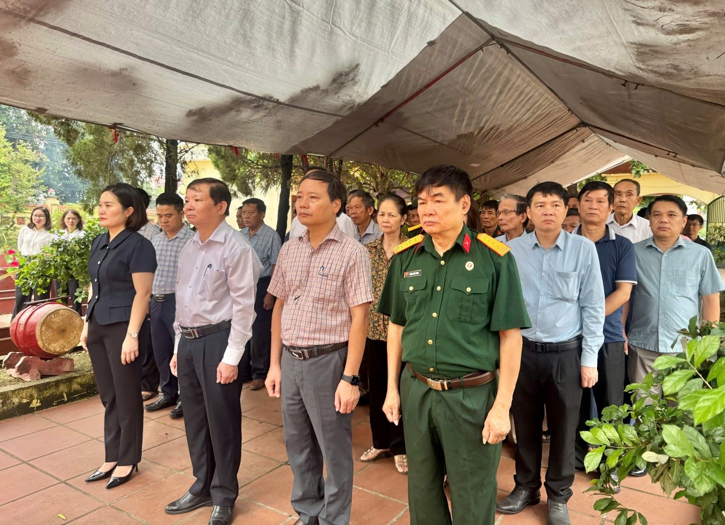 Xã Hoài Đức chuẩn bị lấy mẫu ADN tại 36 phần mộ liệt sĩ chưa xác định thông tin