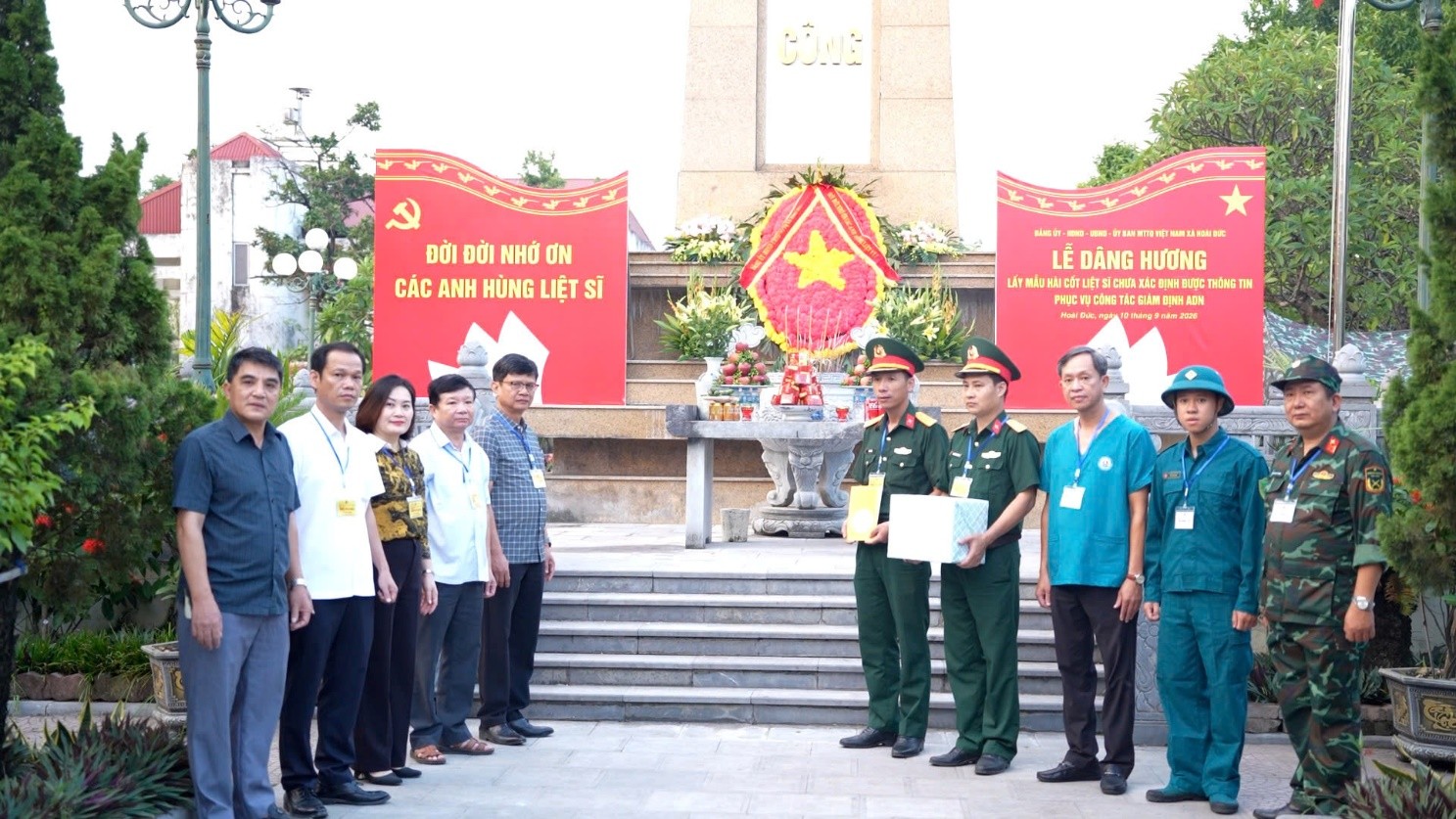 Xã Hoài Đức triển khai lấy mẫu sinh phẩm, hướng tới xác định danh tính 36 phần mộ liệt sĩ