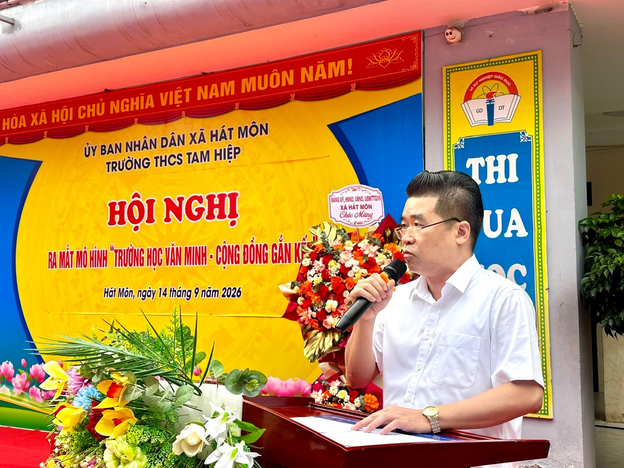 Xã Hát Môn ra mắt mô hình “Trường học văn minh - Cộng đồng gắn kết”