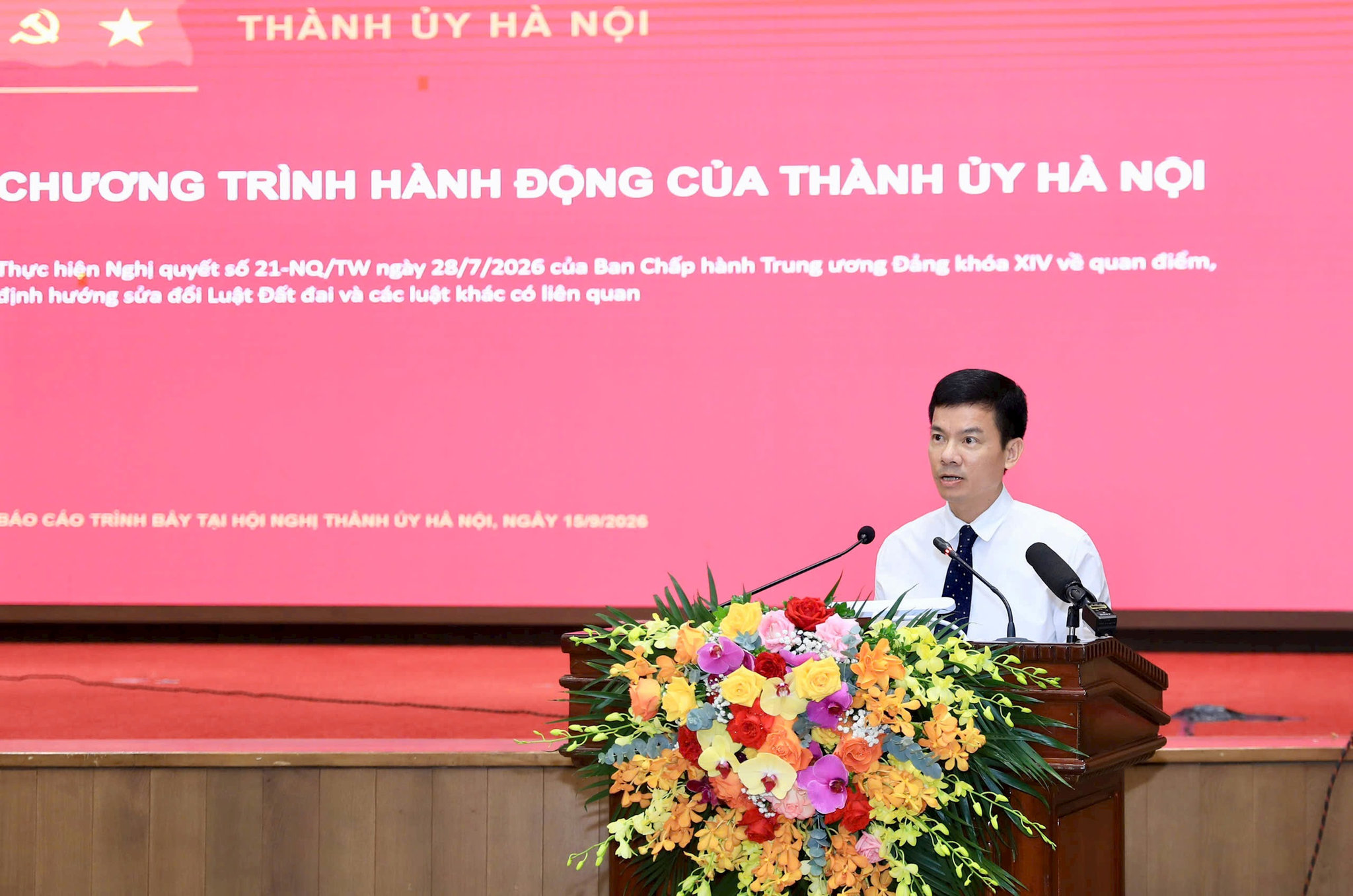 Gắn việc hoàn thiện chính sách, pháp luật đất đai với yêu cầu xây dựng và phát triển Thủ đô