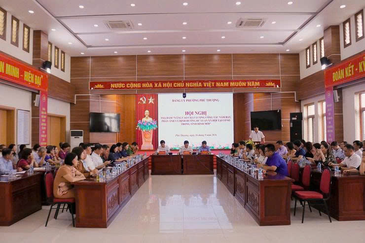 Phường Phú Thượng đổi mới nắm bắt dư luận, lấy giải quyết vấn đề từ cơ sở làm thước đo hiệu quả