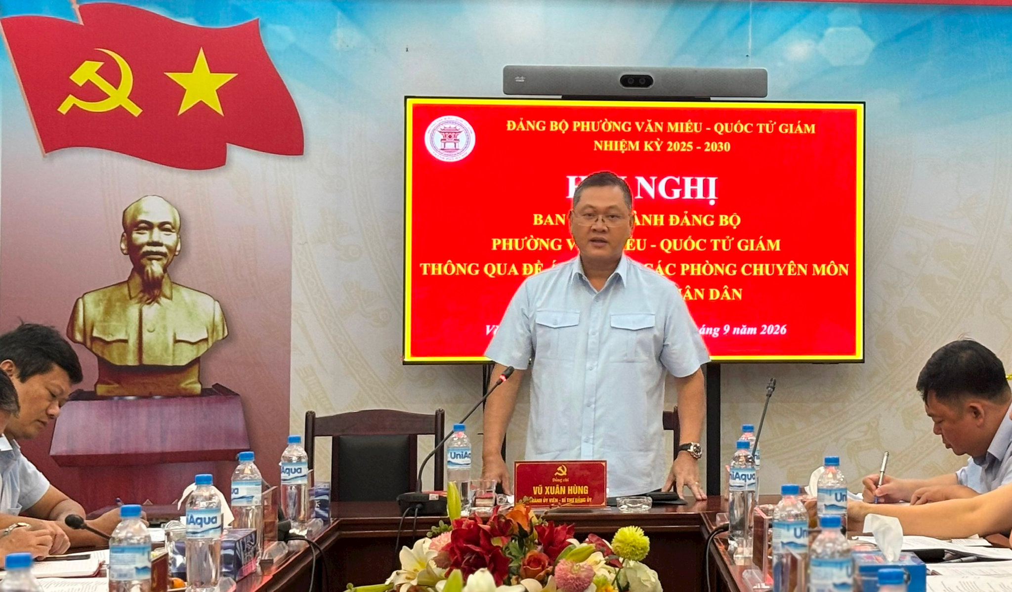 Phường Văn Miếu - Quốc Tử Giám thống nhất phương án tổ chức 5 phòng chuyên môn thuộc UBND phường