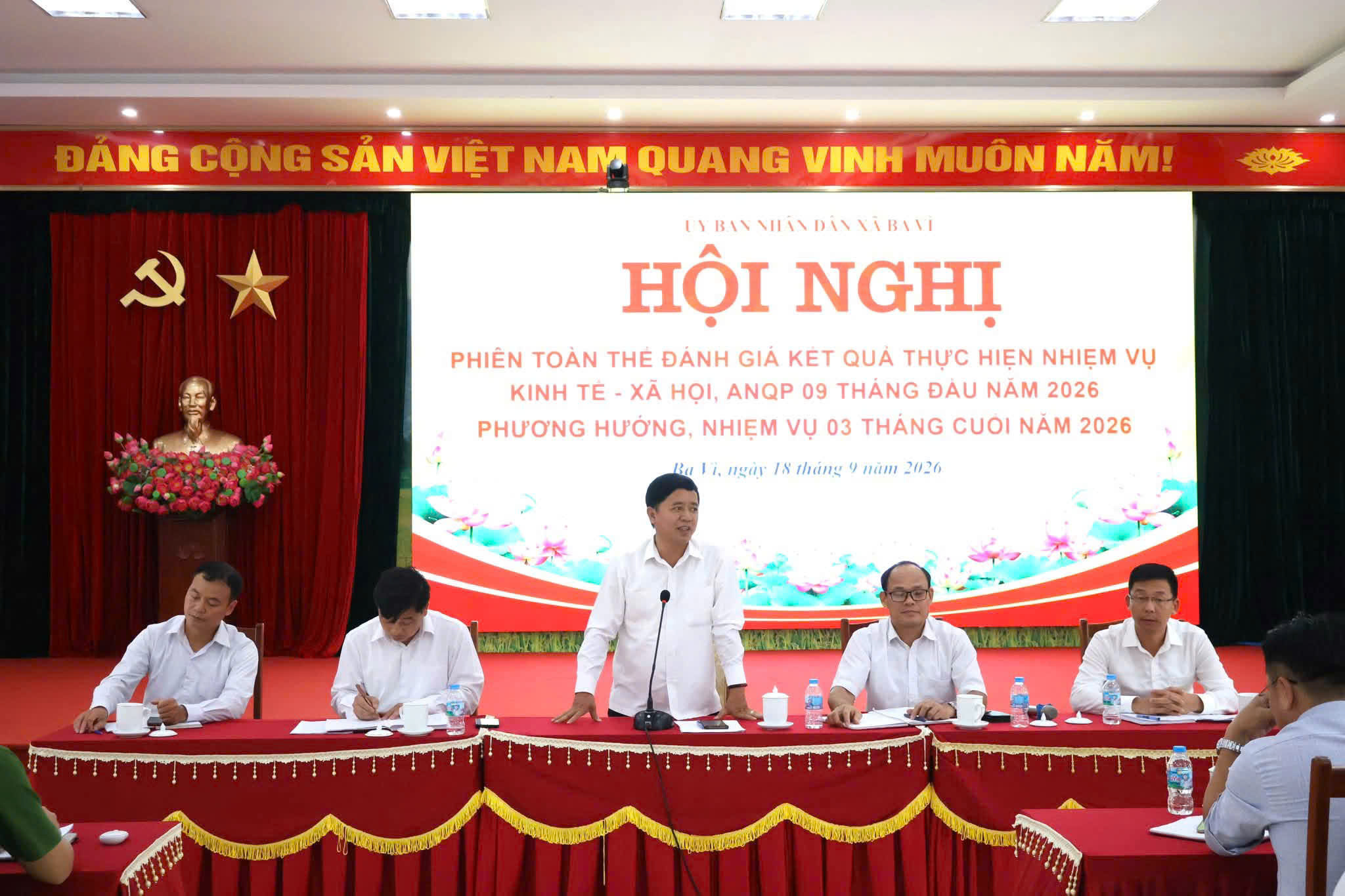 Xã Ba Vì tăng tốc 3 tháng cuối năm, tập trung giải quyết các nhiệm vụ sát đời sống nhân dân