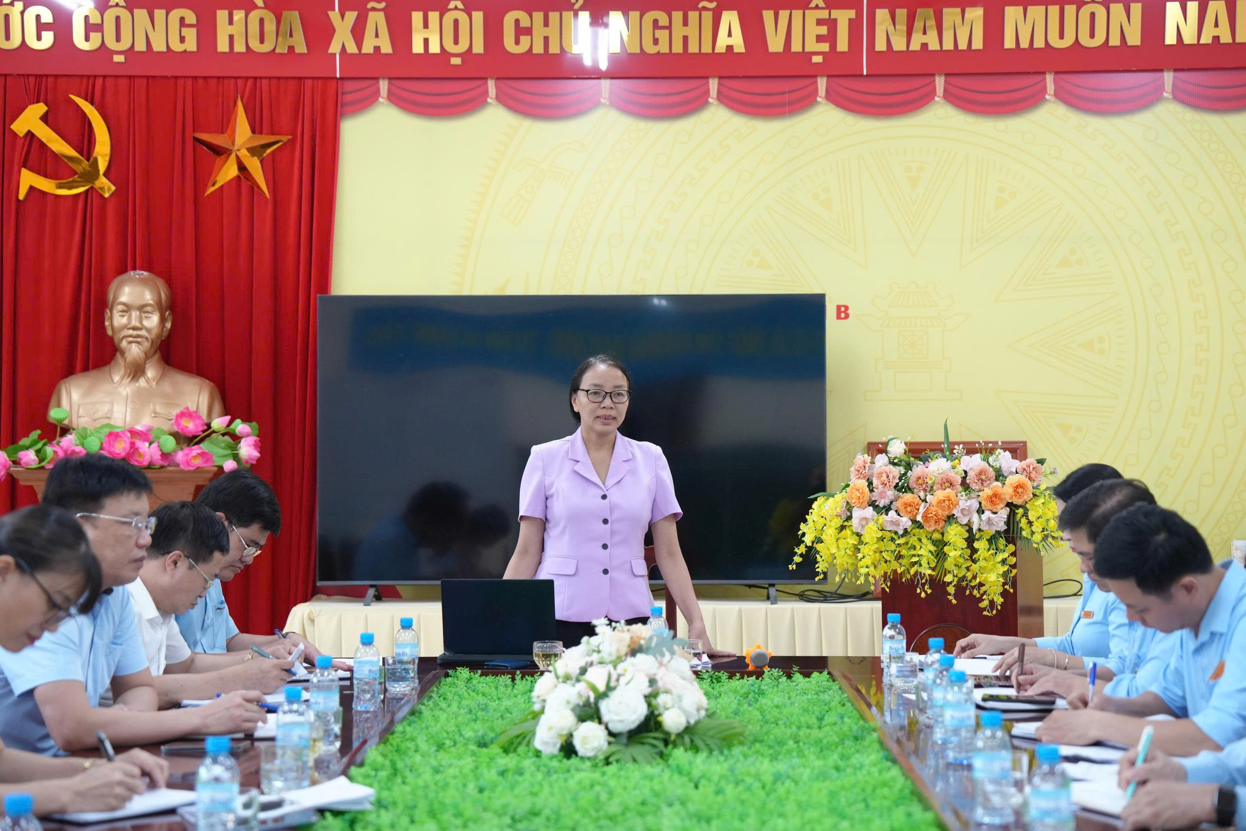 Xã Hạ Bằng hướng tới xây dựng “đảng bộ số”, nâng vai trò lãnh đạo trong trường học