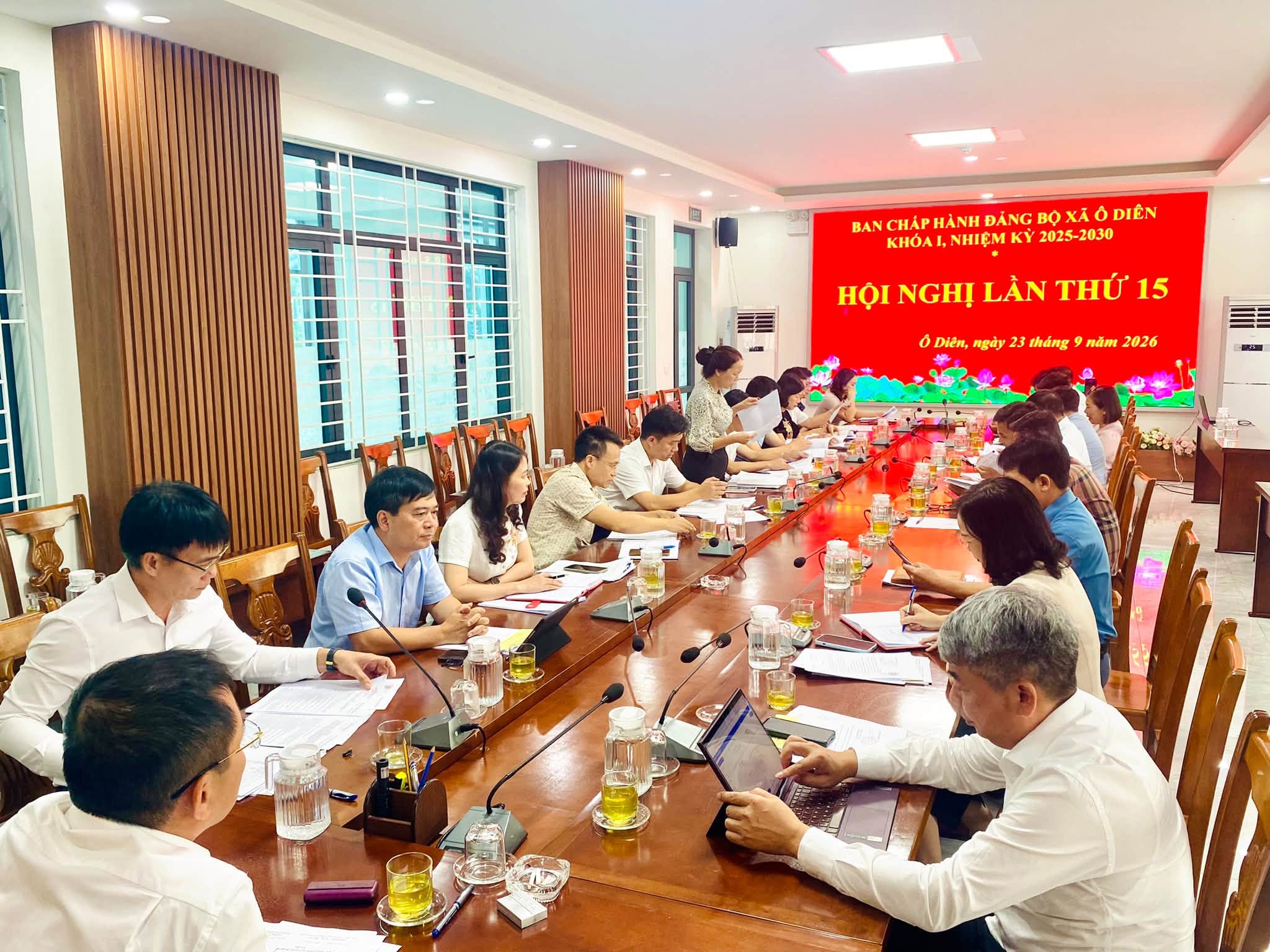 Hội nghị lần thứ 15, Ban Chấp hành Đảng bộ xã Ô Diên khoá I, nhiệm kỳ 2025-2030 thông qua nhiều nội dung quan trọng