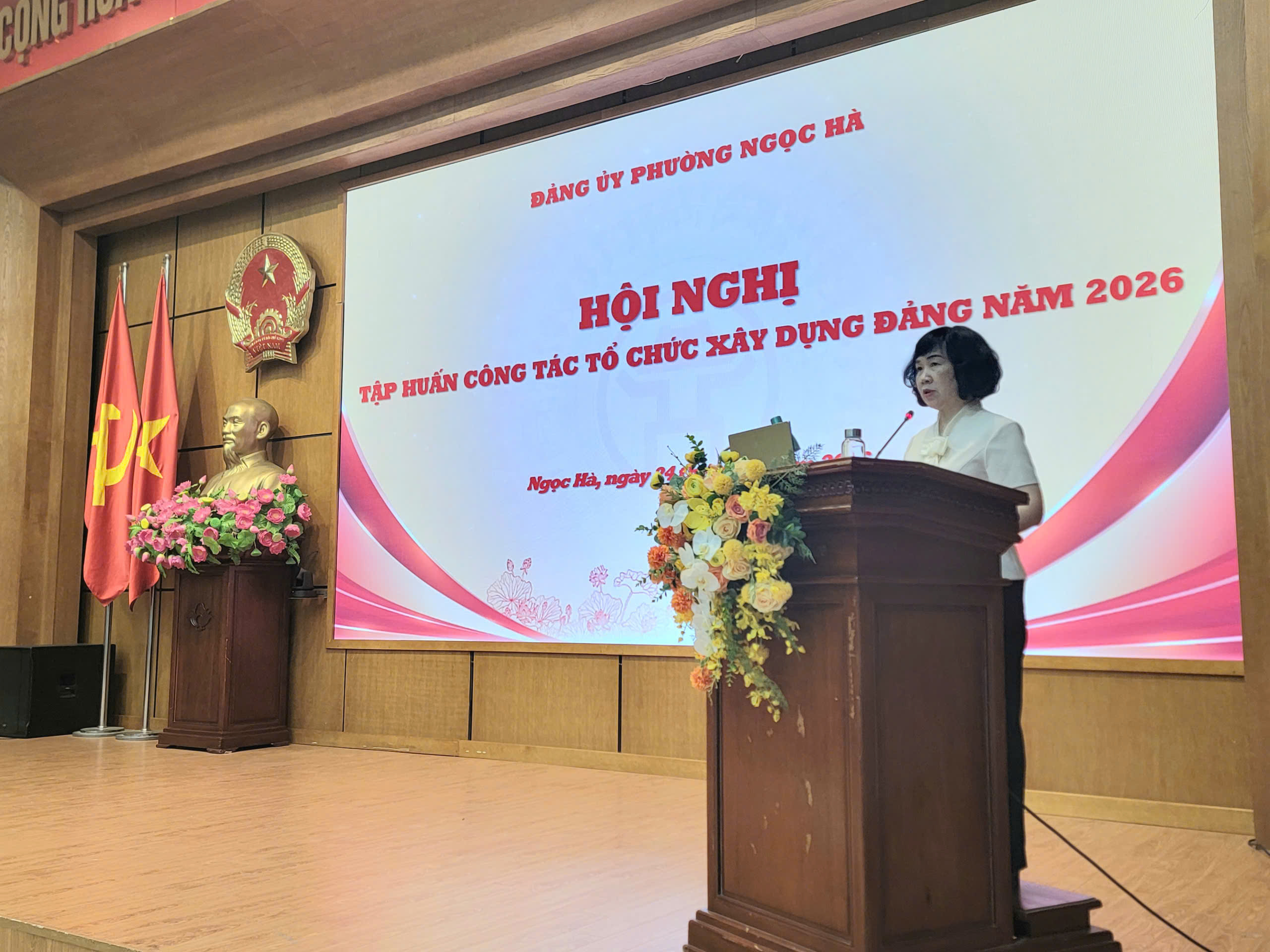 Đảng ủy phường Ngọc Hà chuẩn hóa nghiệp vụ xây dựng Đảng, nâng cao kỹ năng định hướng dư luận