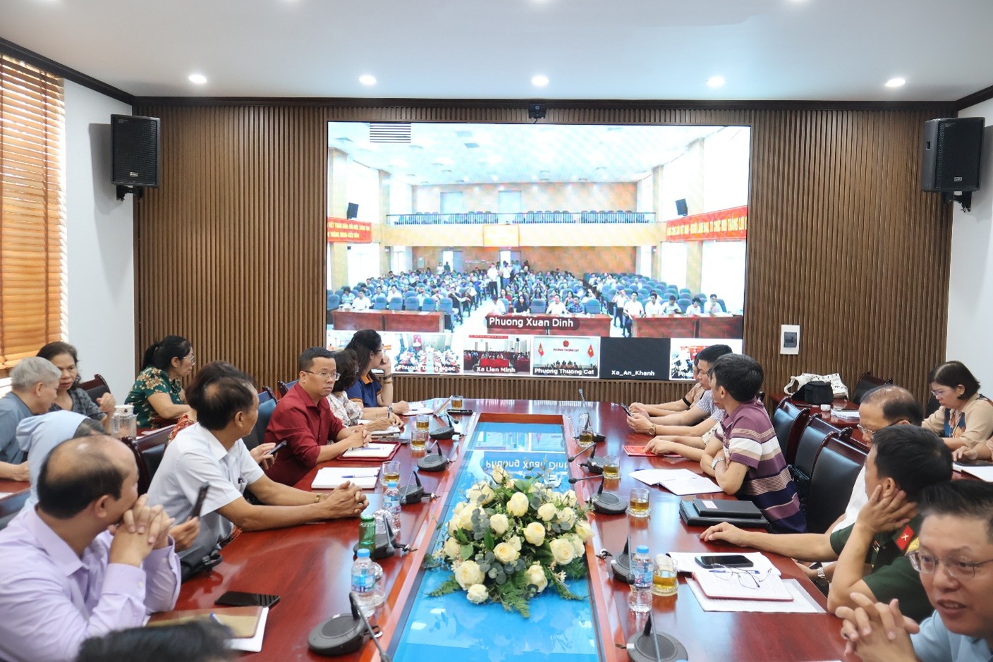 Cử tri phường Đông Ngạc kiến nghị nhiều vấn đề trước Kỳ họp thứ Hai, Quốc hội khóa XVI