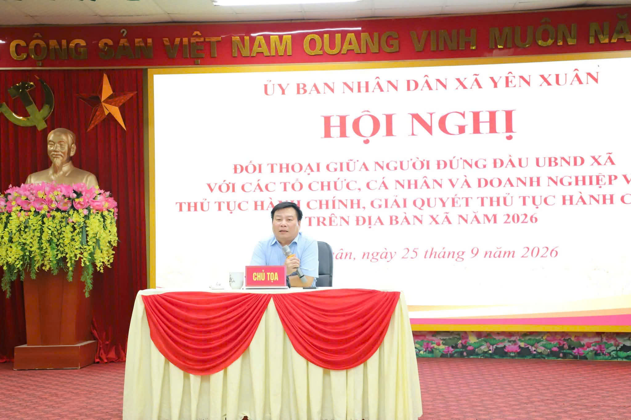 Xã Yên Xuân nâng chất lượng phục vụ người dân từ thủ tục hành chính đến chăm sóc sức khỏe