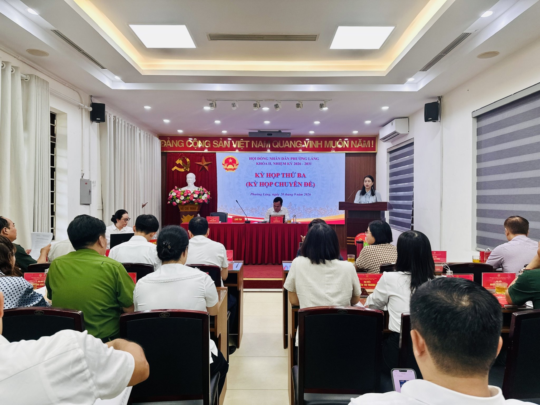 HĐND phường Láng quyết nghị kiện toàn tổ chức bộ máy, nâng cao hiệu quả hoạt động