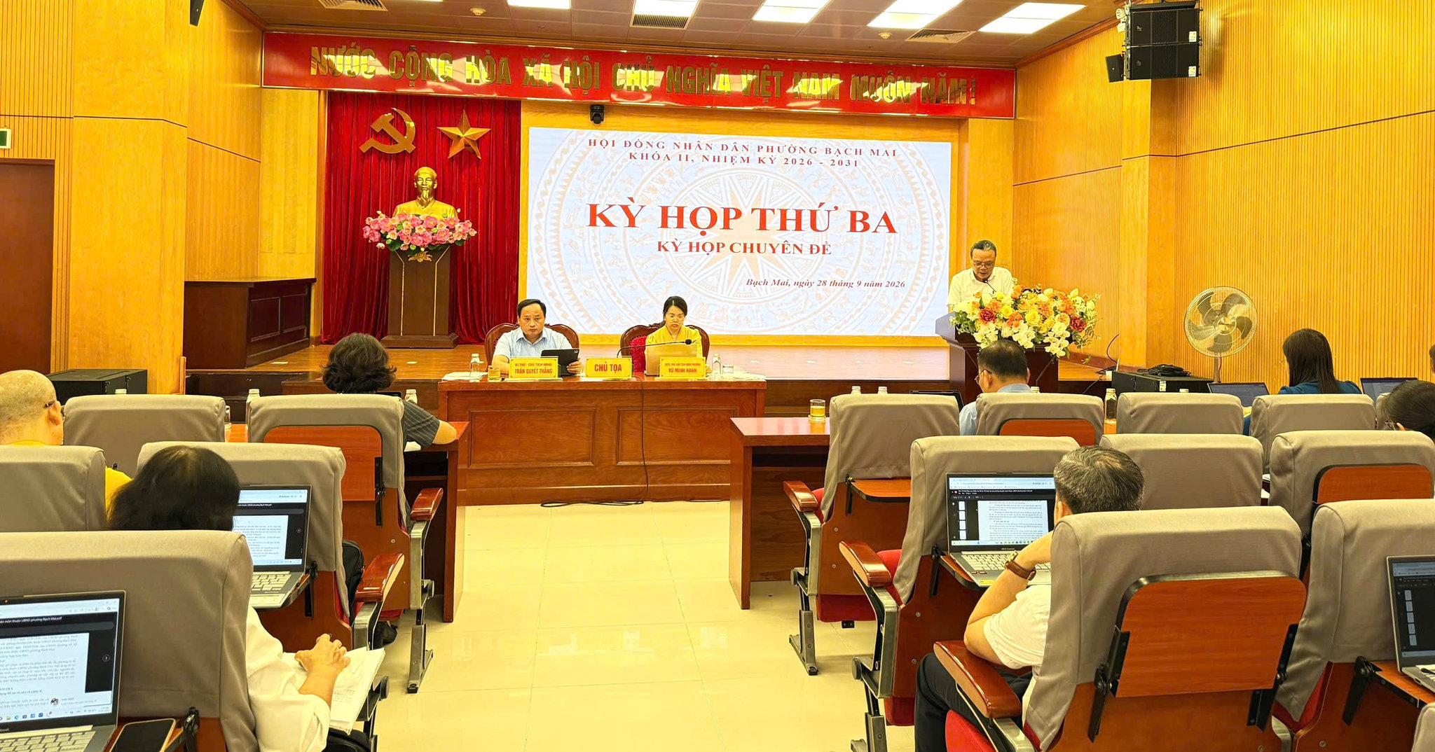 Kỳ họp thứ ba HĐND phường Bạch Mai quyết nghị nhiều nội dung thuộc thẩm quyền