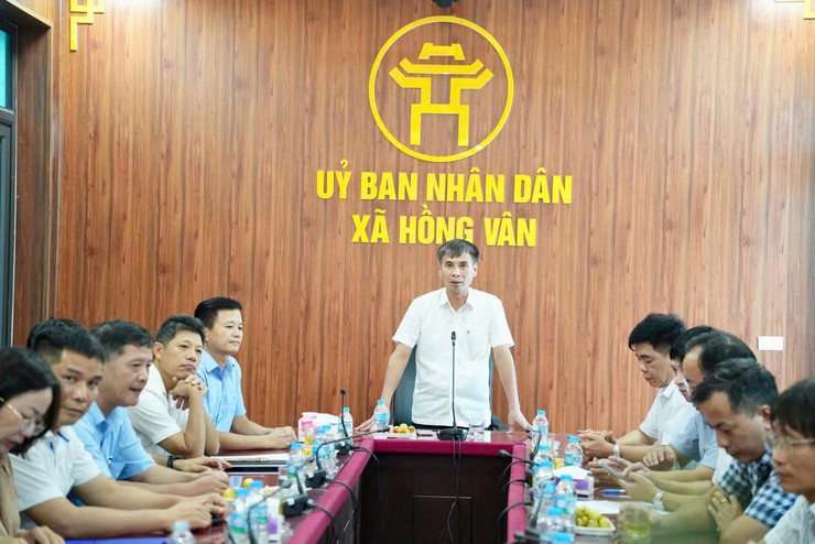 Xã Hồng Vân nâng cao chất lượng tham mưu, xây dựng nền hành chính chuyên nghiệp